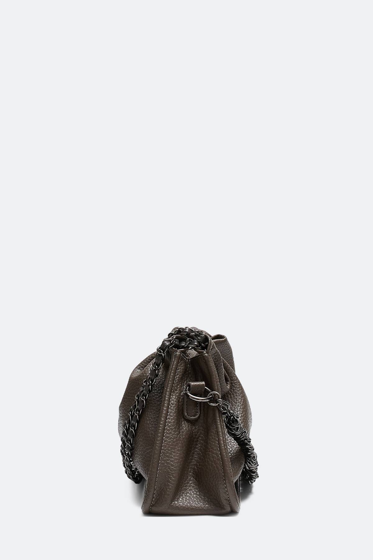 Элегантная сумка с цепочным декором и ремешком, One