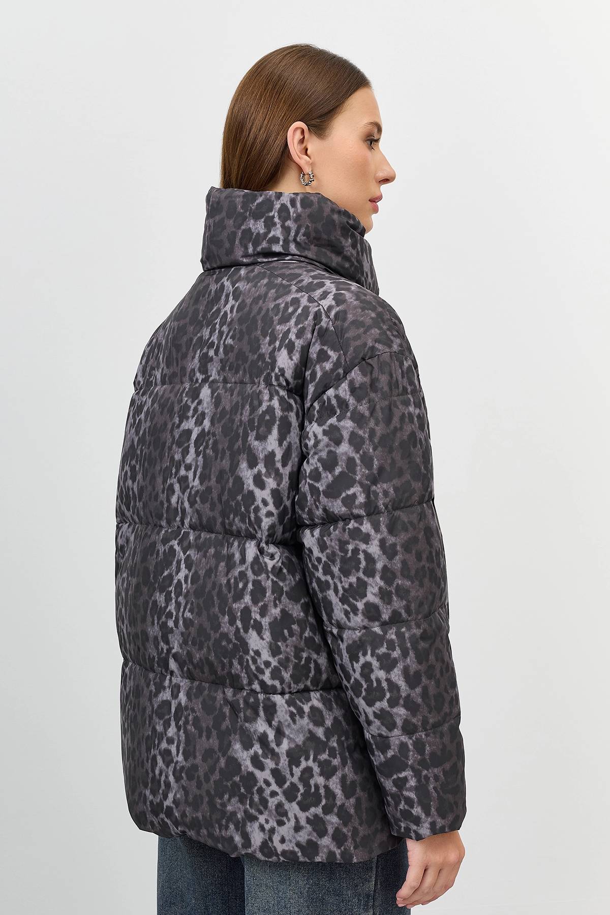 Лимитированная серия графитовая куртка с палантином , 40