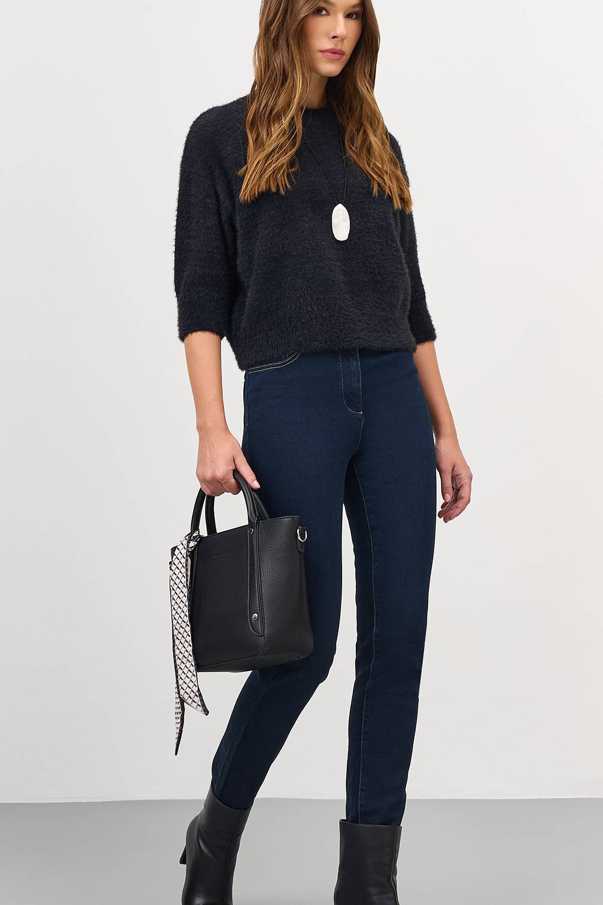 Укороченный джемпер из пушистой пряжи, 50