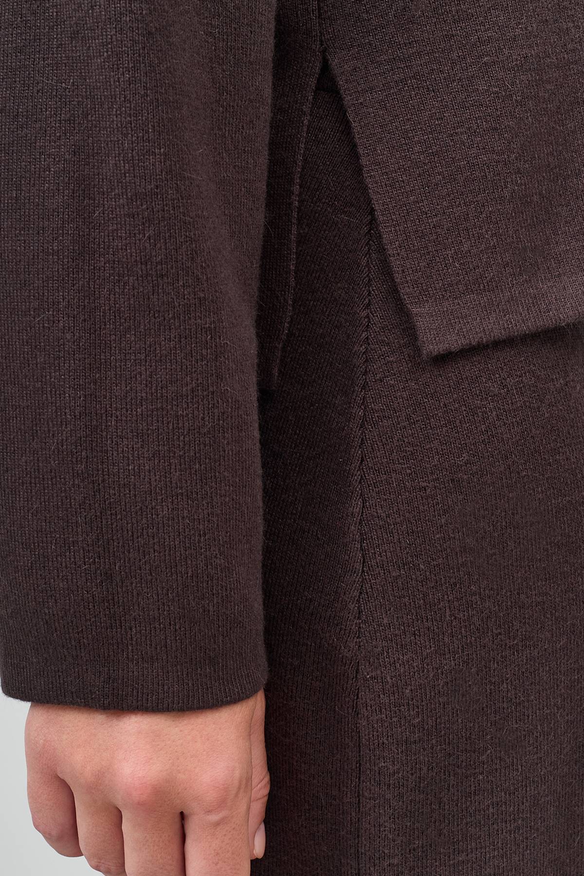 Коричневый свободный свитер с ангорой, 50