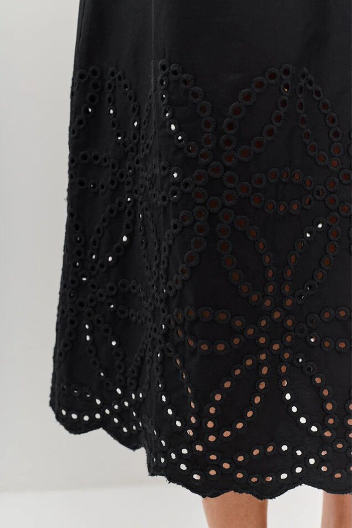 Черное платье с коротким рукавом, 42р