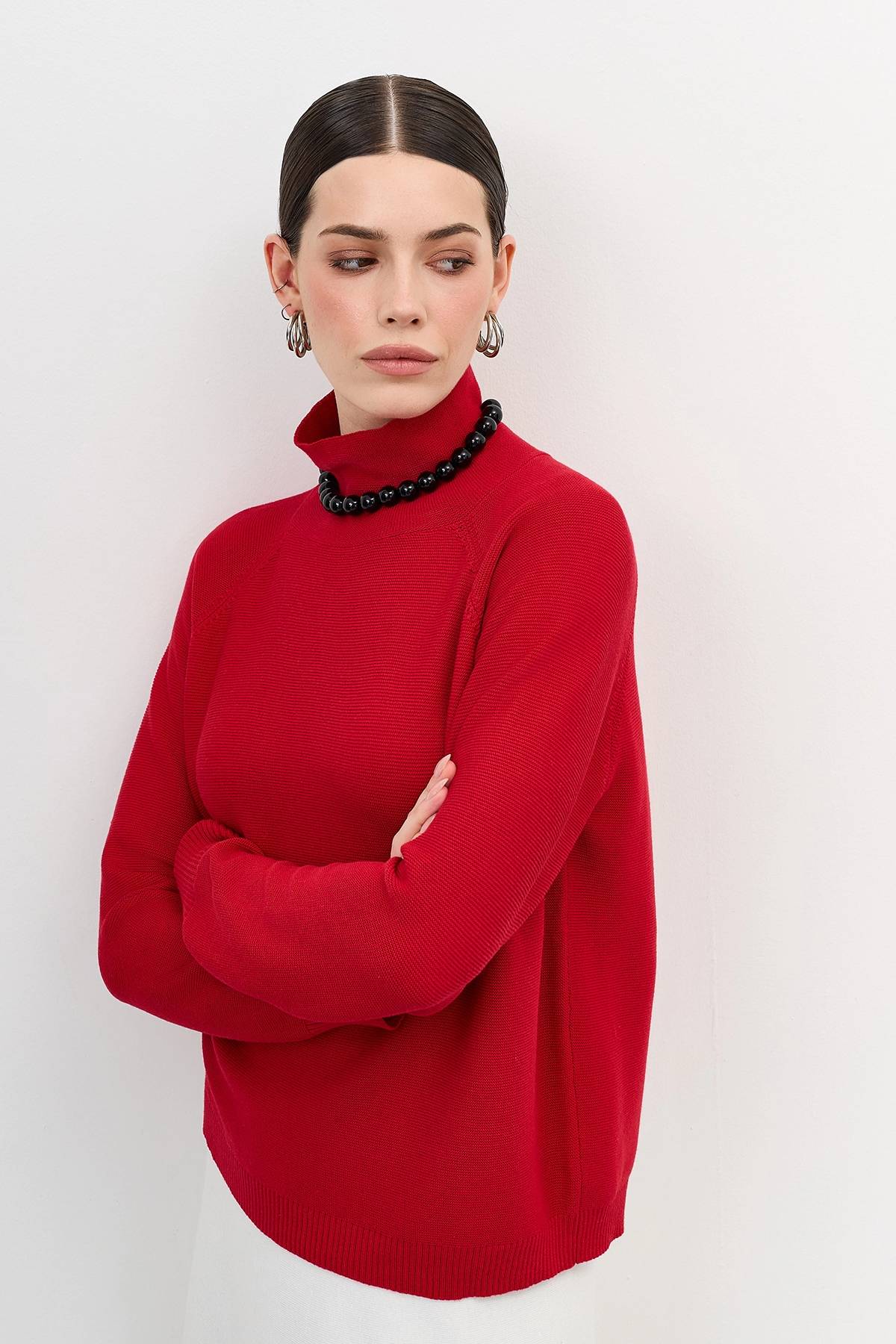 Джемпер с воротником стойкой, 44