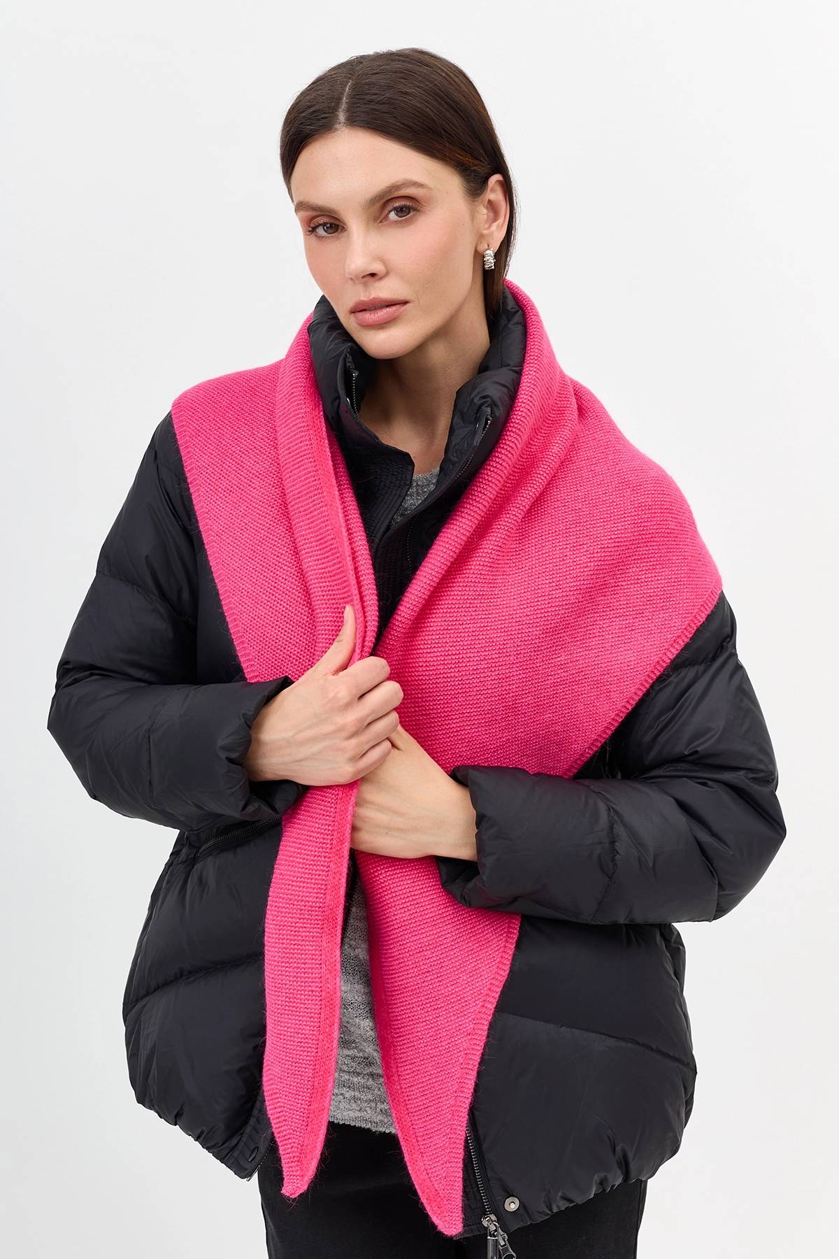 Розовая вязаная косынка с ангорой, One