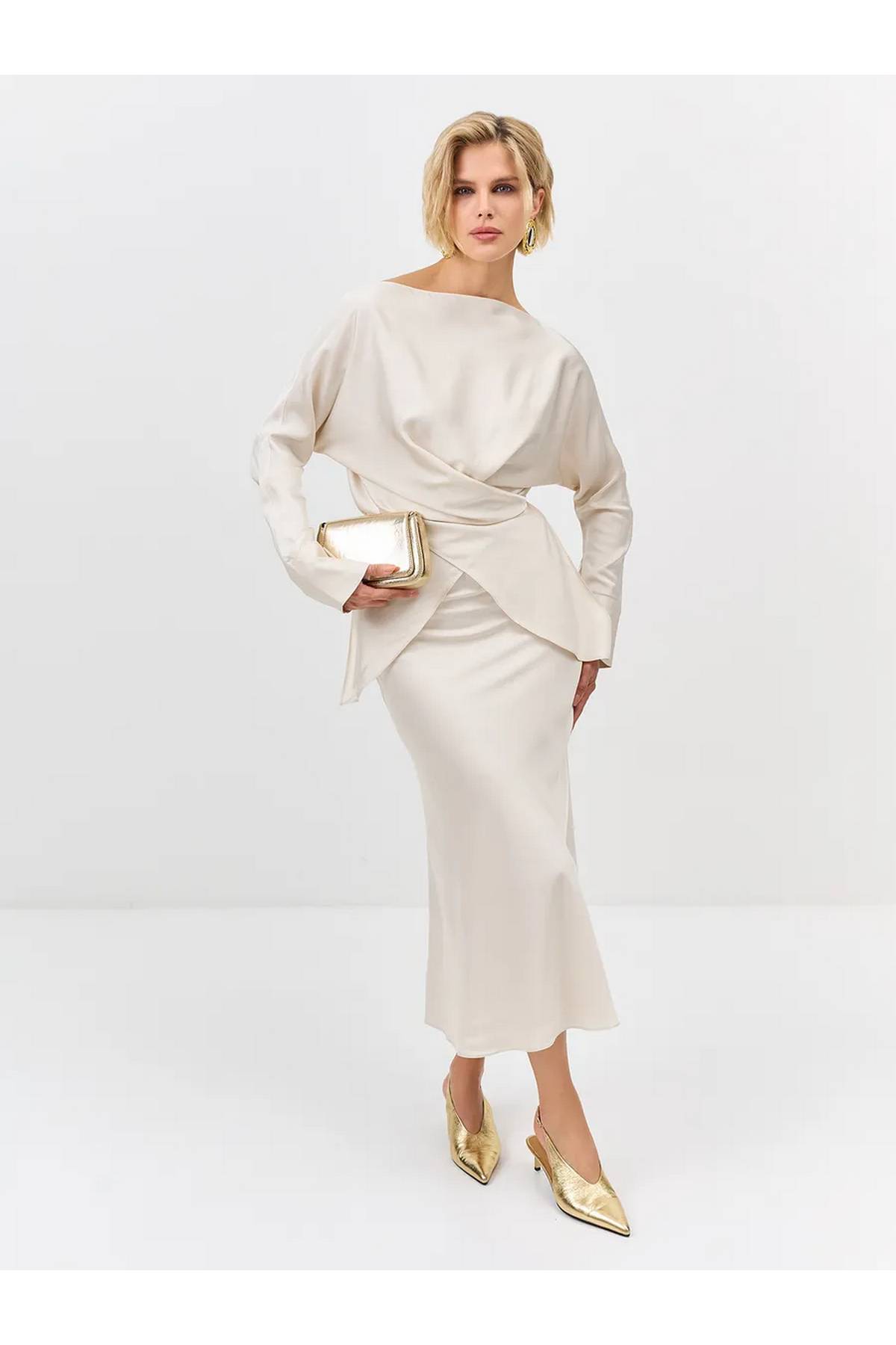 Лимитированная серия блузка с драпировкой из 100% вискозы и ремень, 34