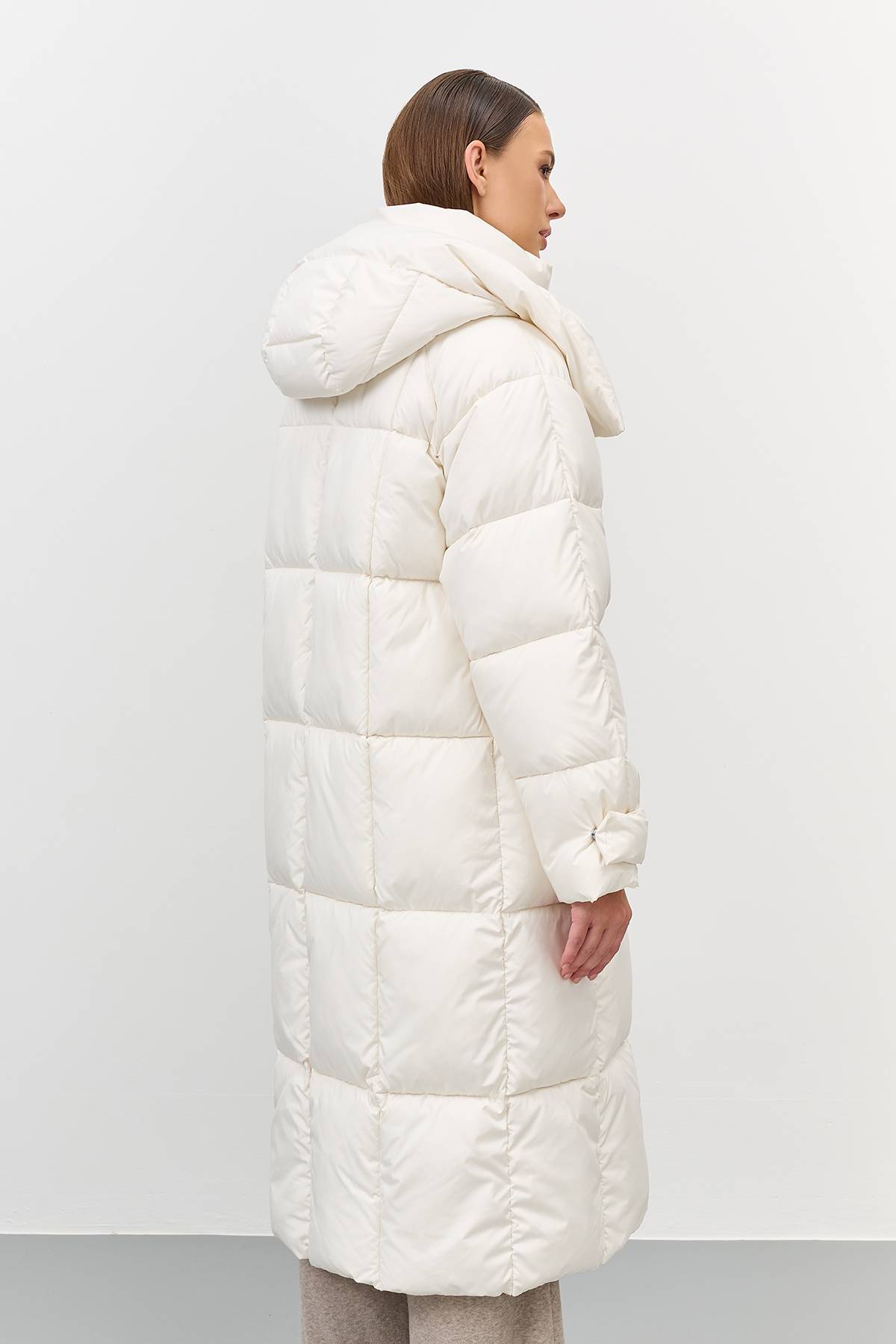 Лимитированная серия Теплое пальто Oversizeс палантином, 40