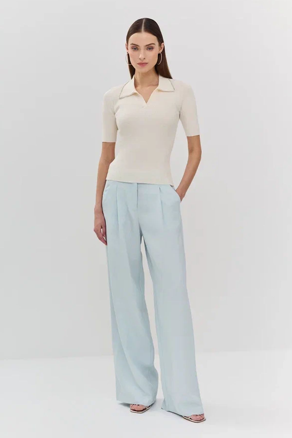 Однотонные брюки-палаццо светло-голубого цвета, 42р