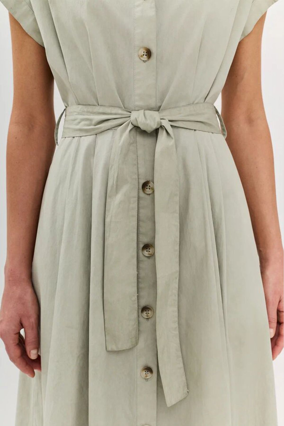 Однотонное платье-рубашка, 52р