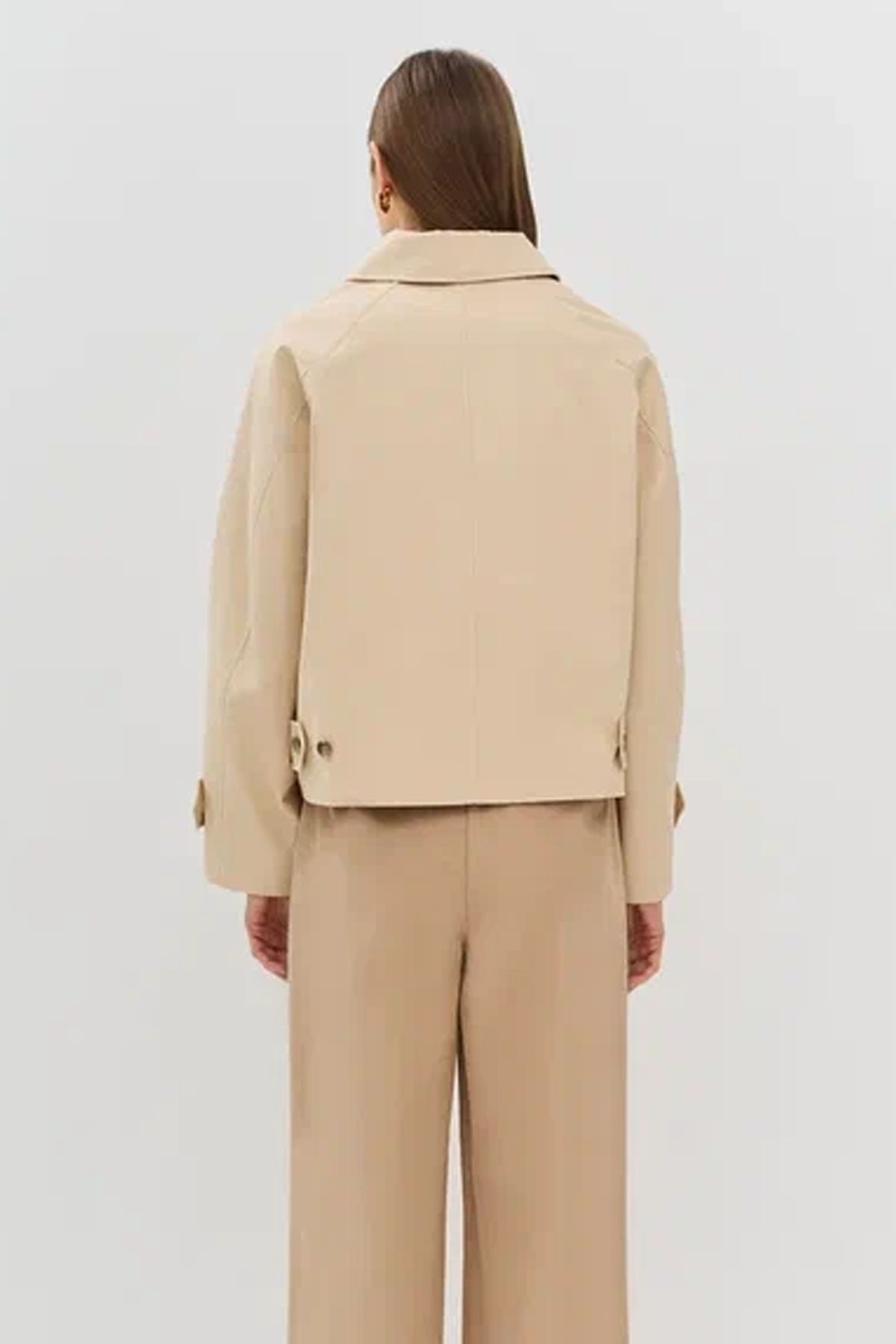 Ветровка в стиле тренча, 40р