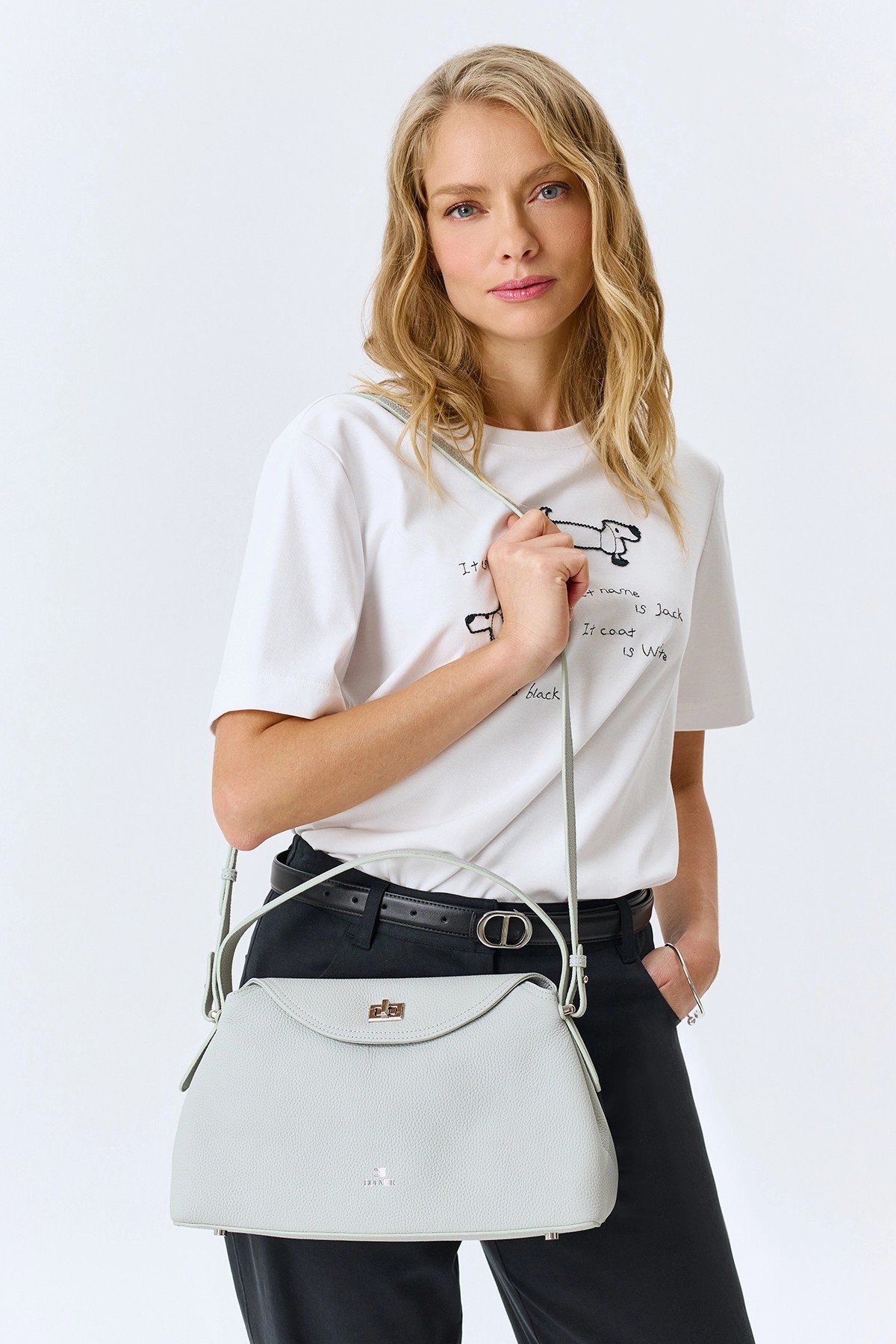 Сумка кроссбоди с короткой ручкой, One