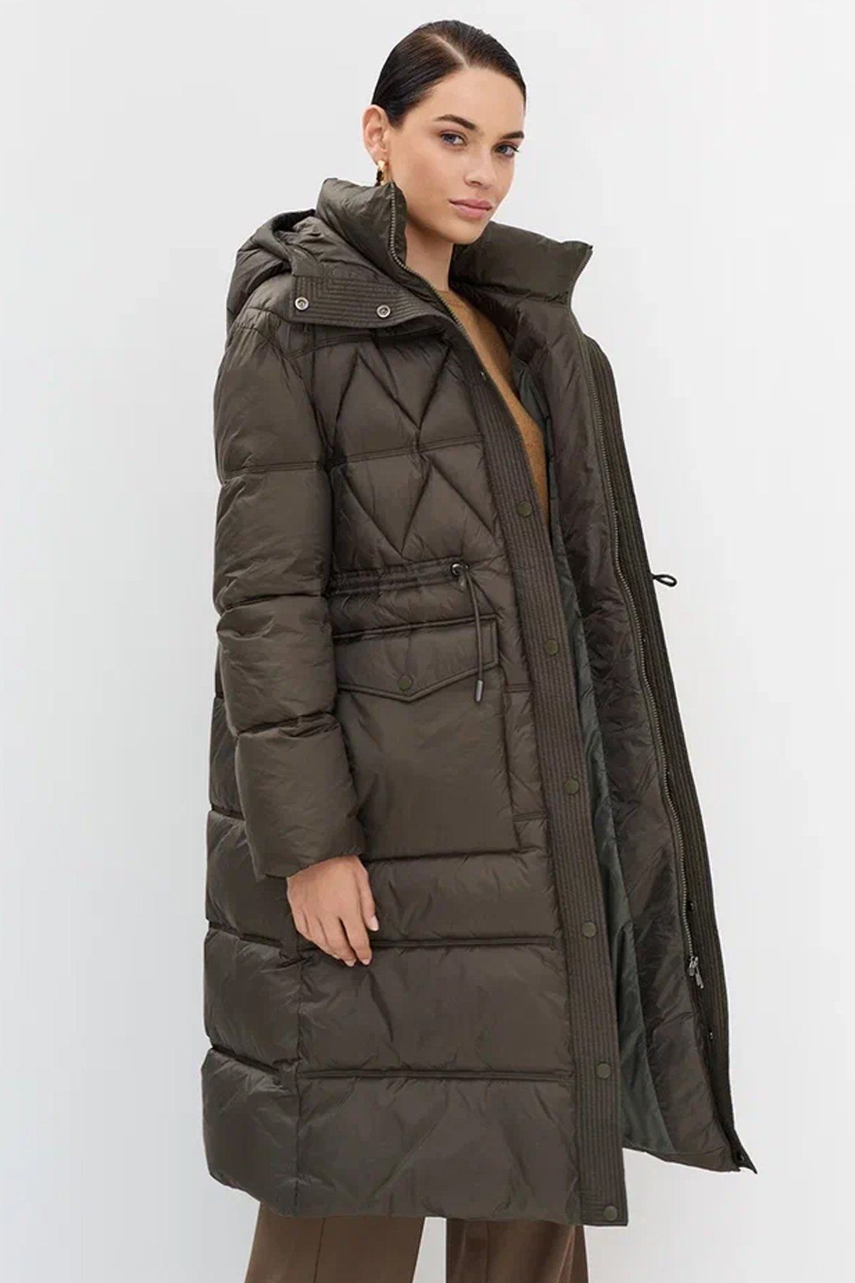 Удлиненное пальто с фигурной стежкой в цвете хаки, 46р