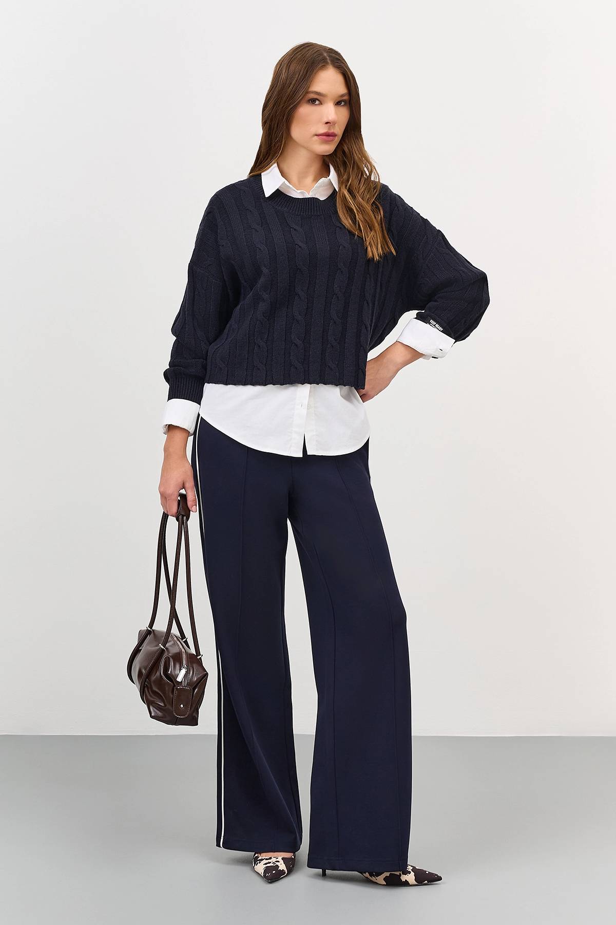 Лимитированная серия трикотажные брюки с контрастным кантом и ремень, 42