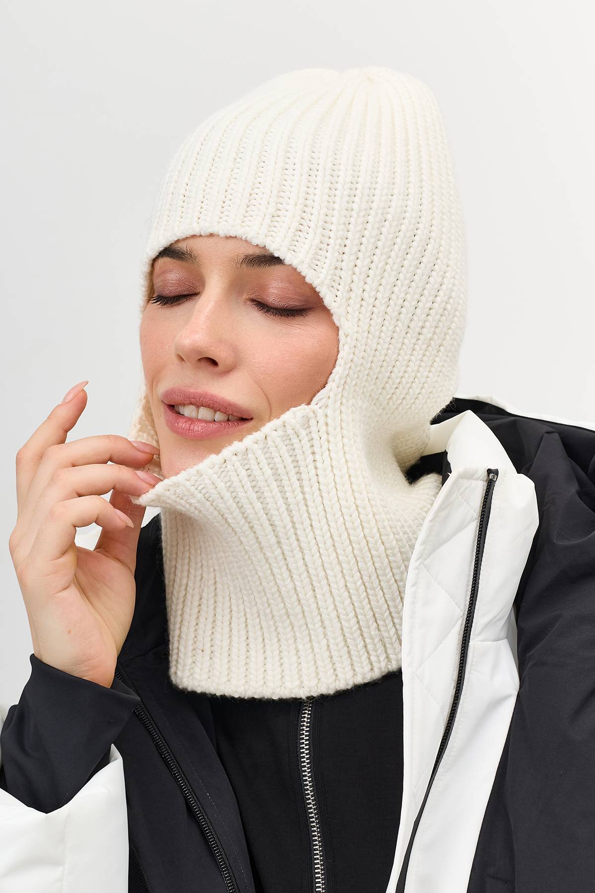 Балаклава в рубчик, One