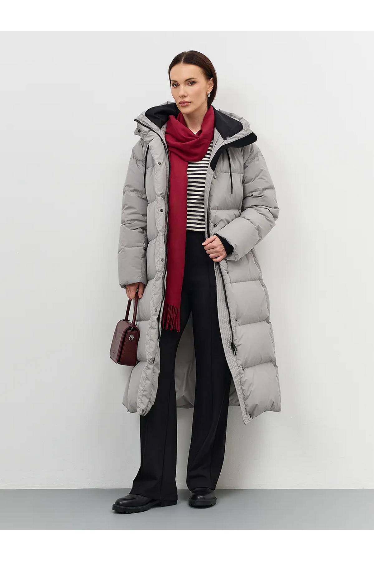 Лимитированная серия длинный пуховик на натуральном утеплителе и палантин, 48