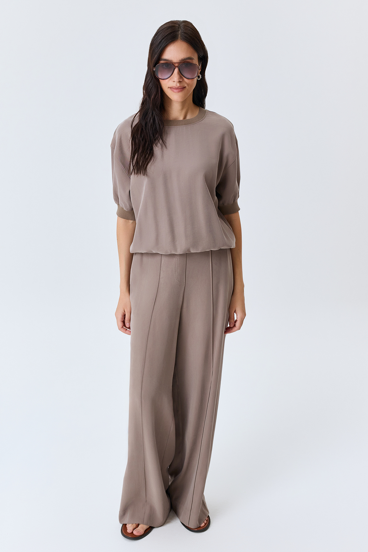 Брюки из вискозы с простроченными стрелками, 52