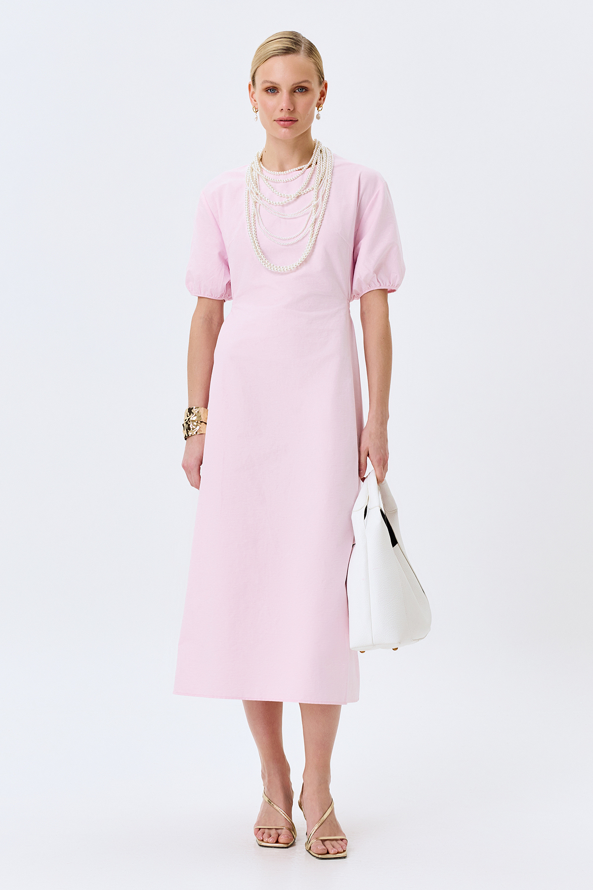 Нежное платье цвета "baby pink", 48