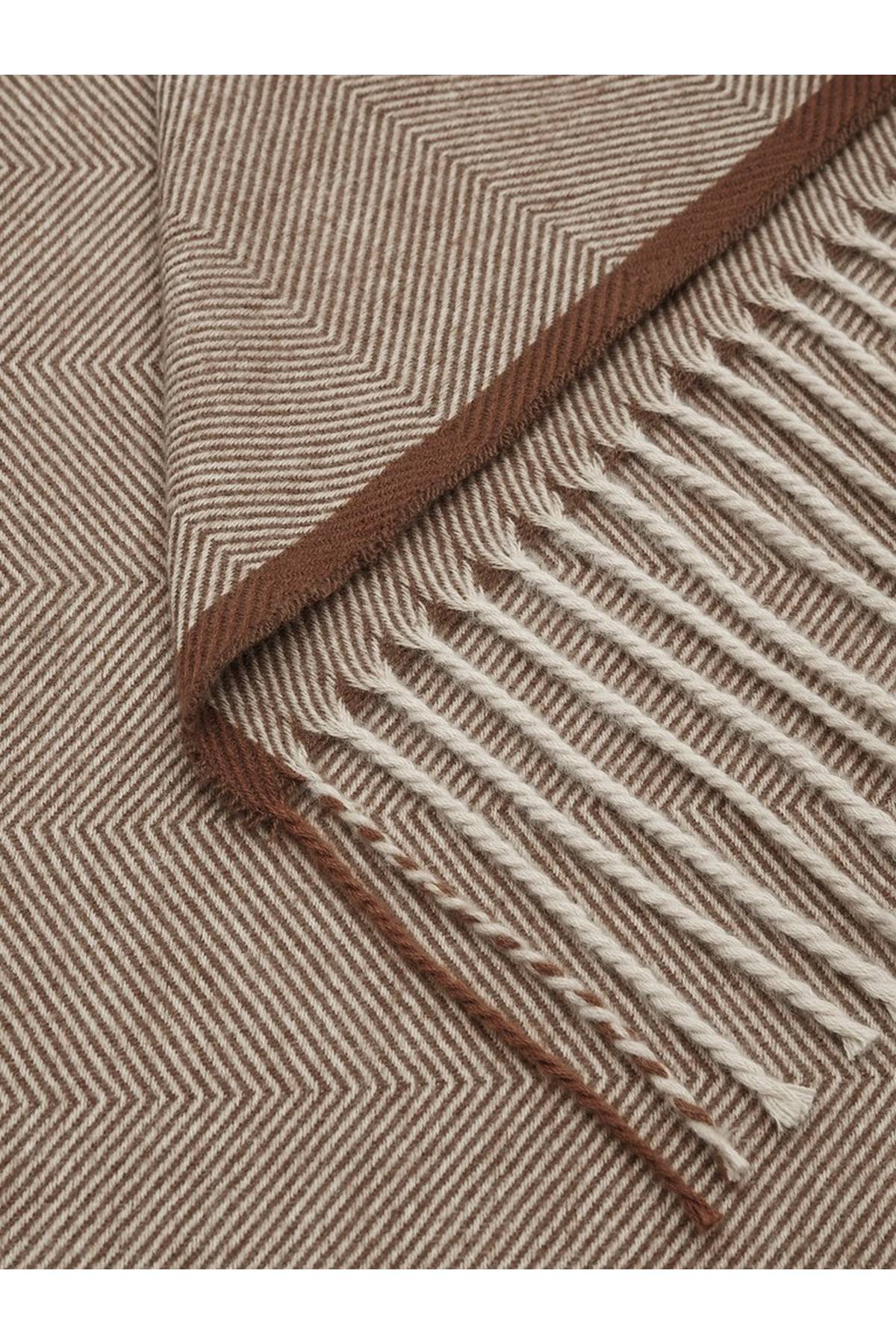 Лимитированная серия коричневое пальто с палантином, 44