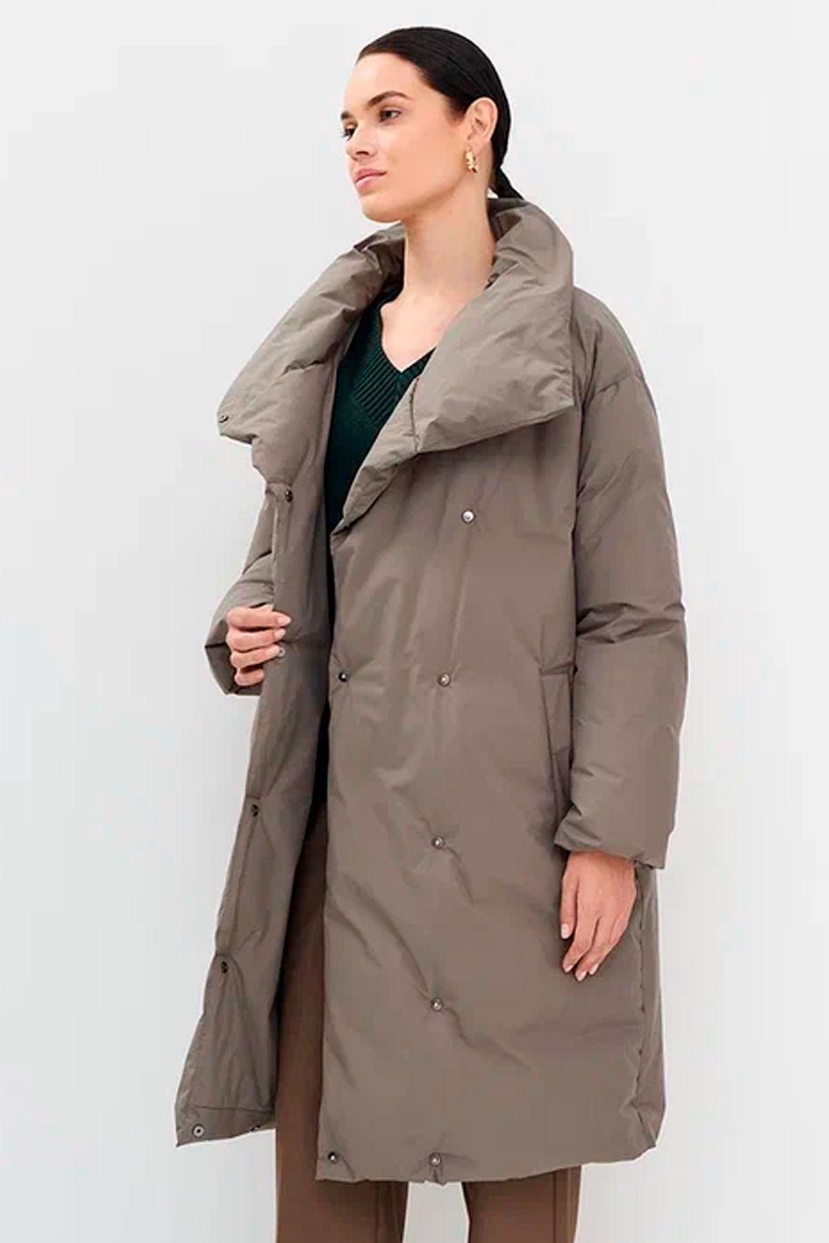 Минималистичное пальто на запа?х, 50р