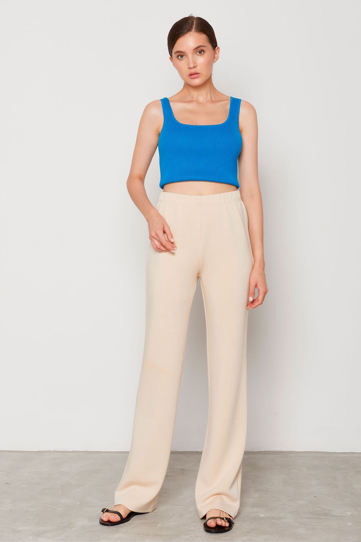 Брюки с эластичным поясом, 52р