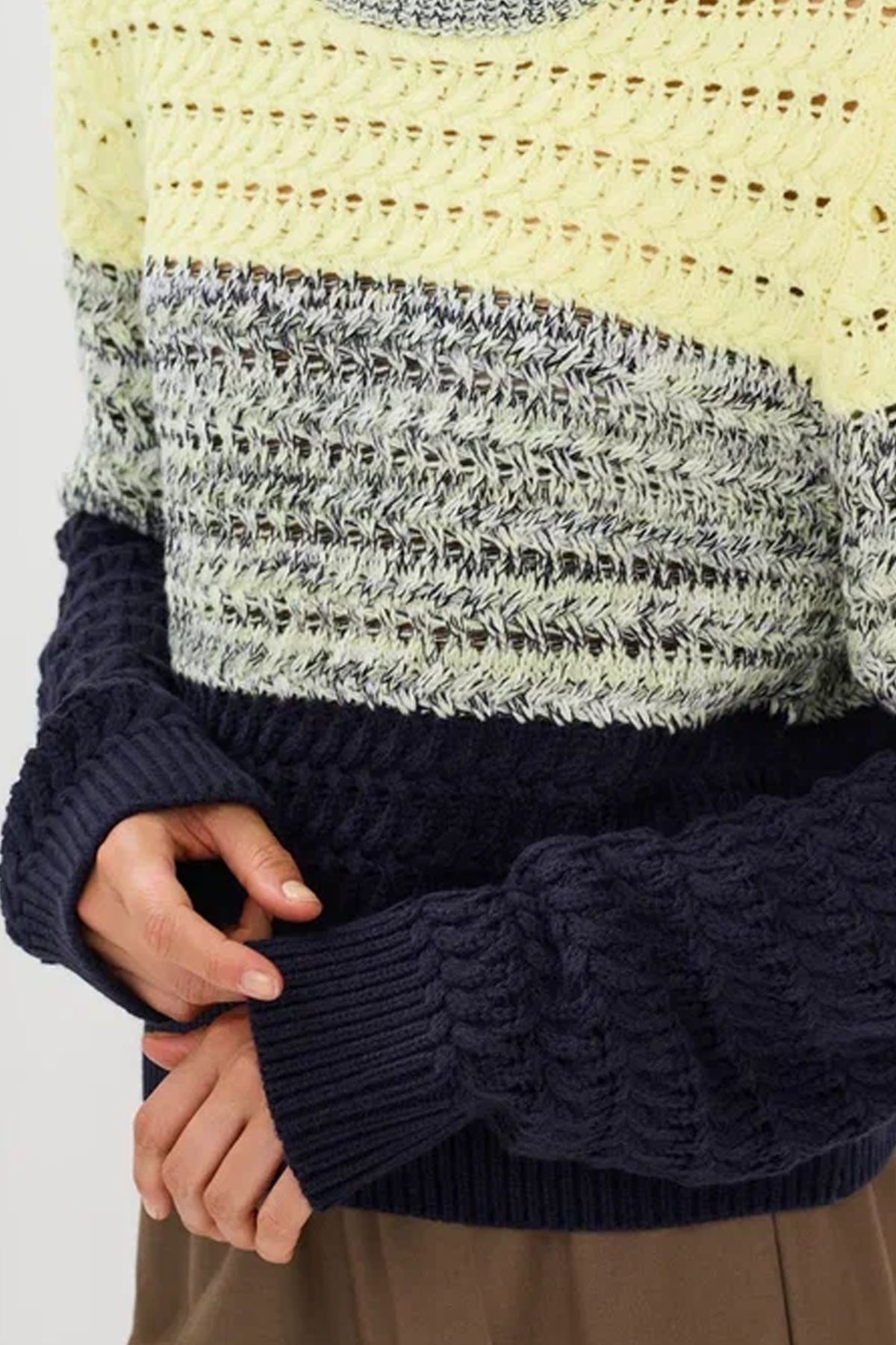 Трикотажный джемпер с рукавом реглан, 42р