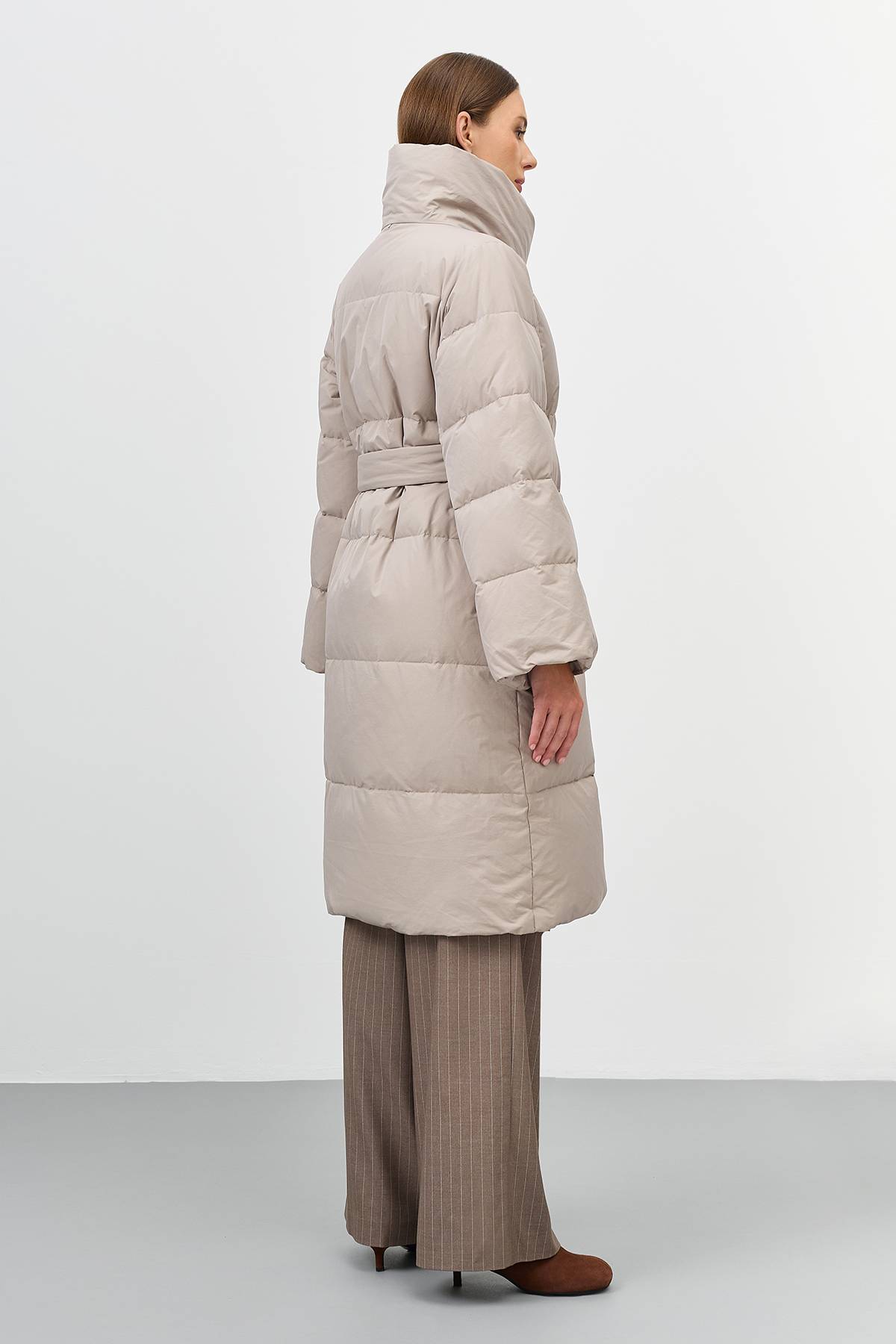 Лимитированная серия пуховое пальто с палантином, 42