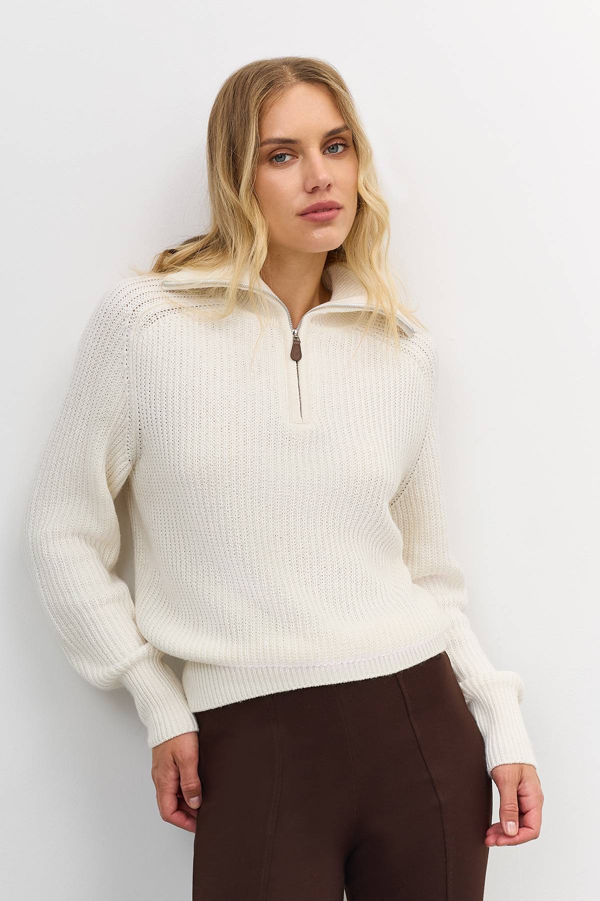 Лимитированная серия свитер с отложным воротником на молнии и ремень, 48