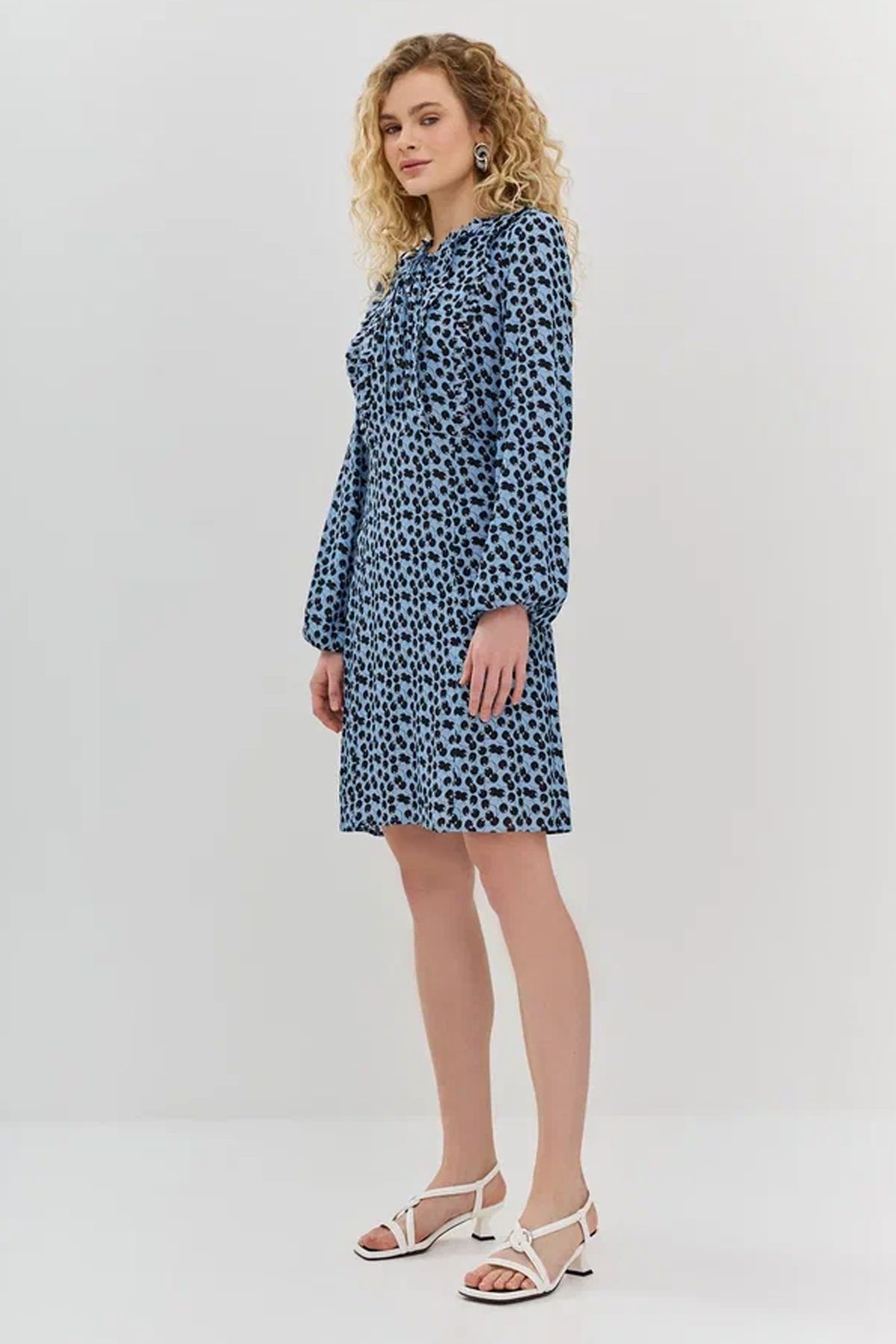 Элегантное платье из вискозы, 48р