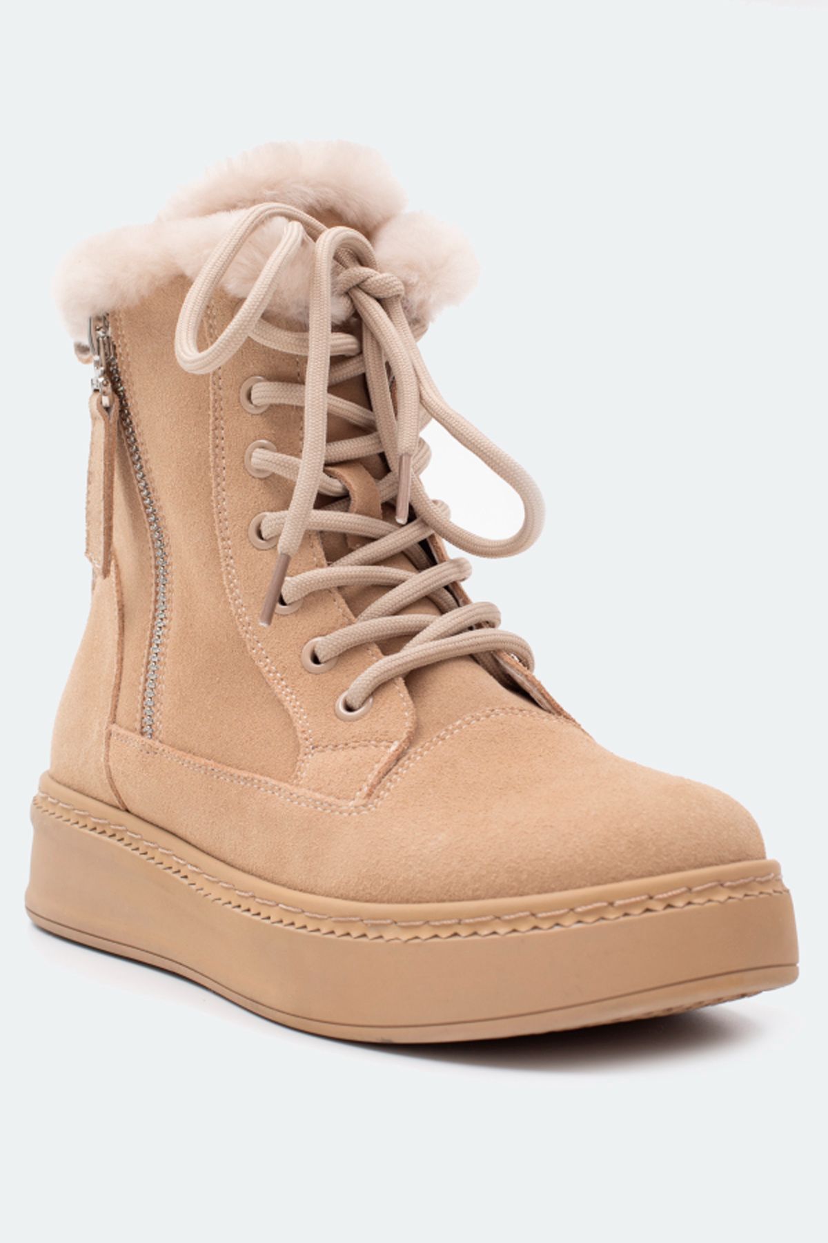 Утеплённые ботинки из натуральной замши, 40р