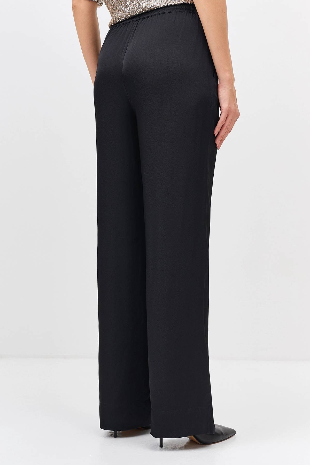 Лимитированная серия свободные брюки из шелковистой вискозы и ремень, 36