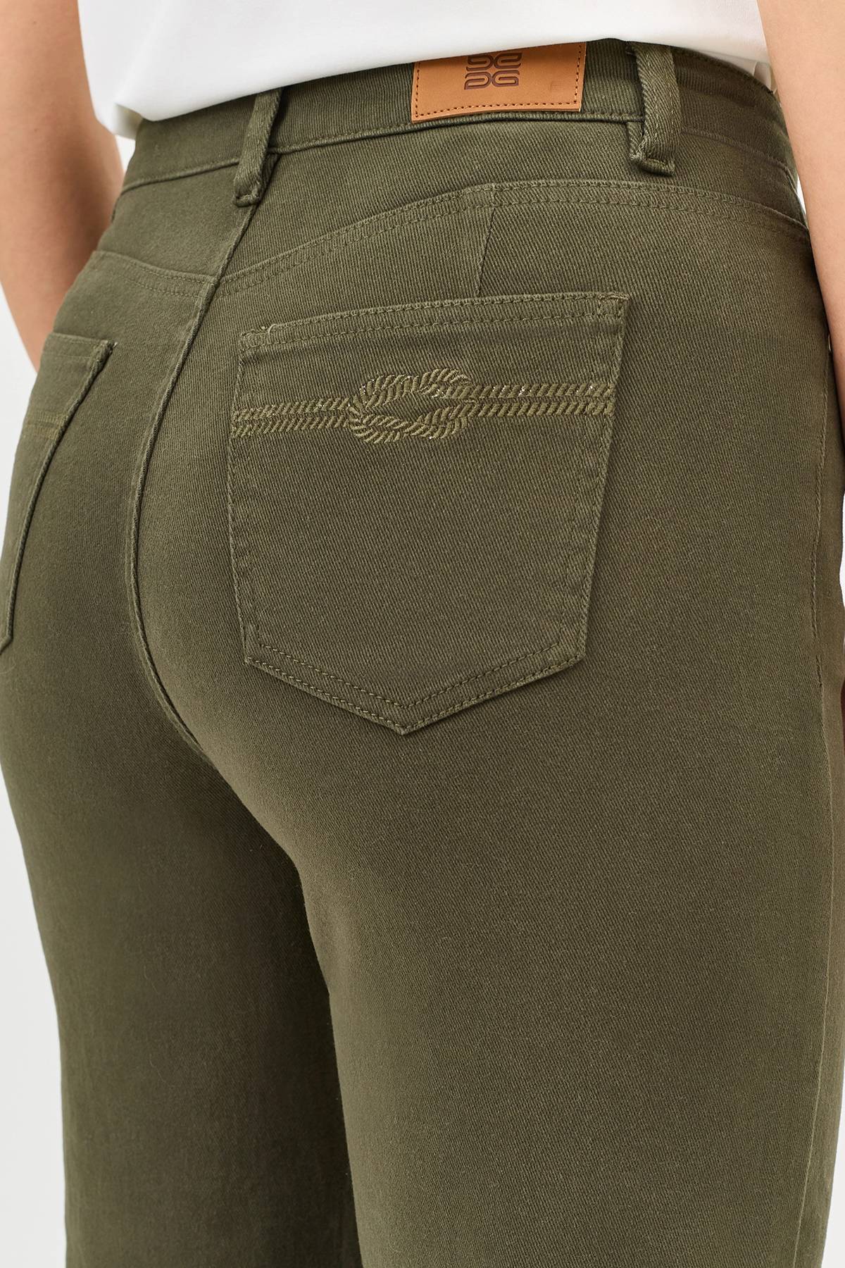 Джинсы в цвете "хаки", 36