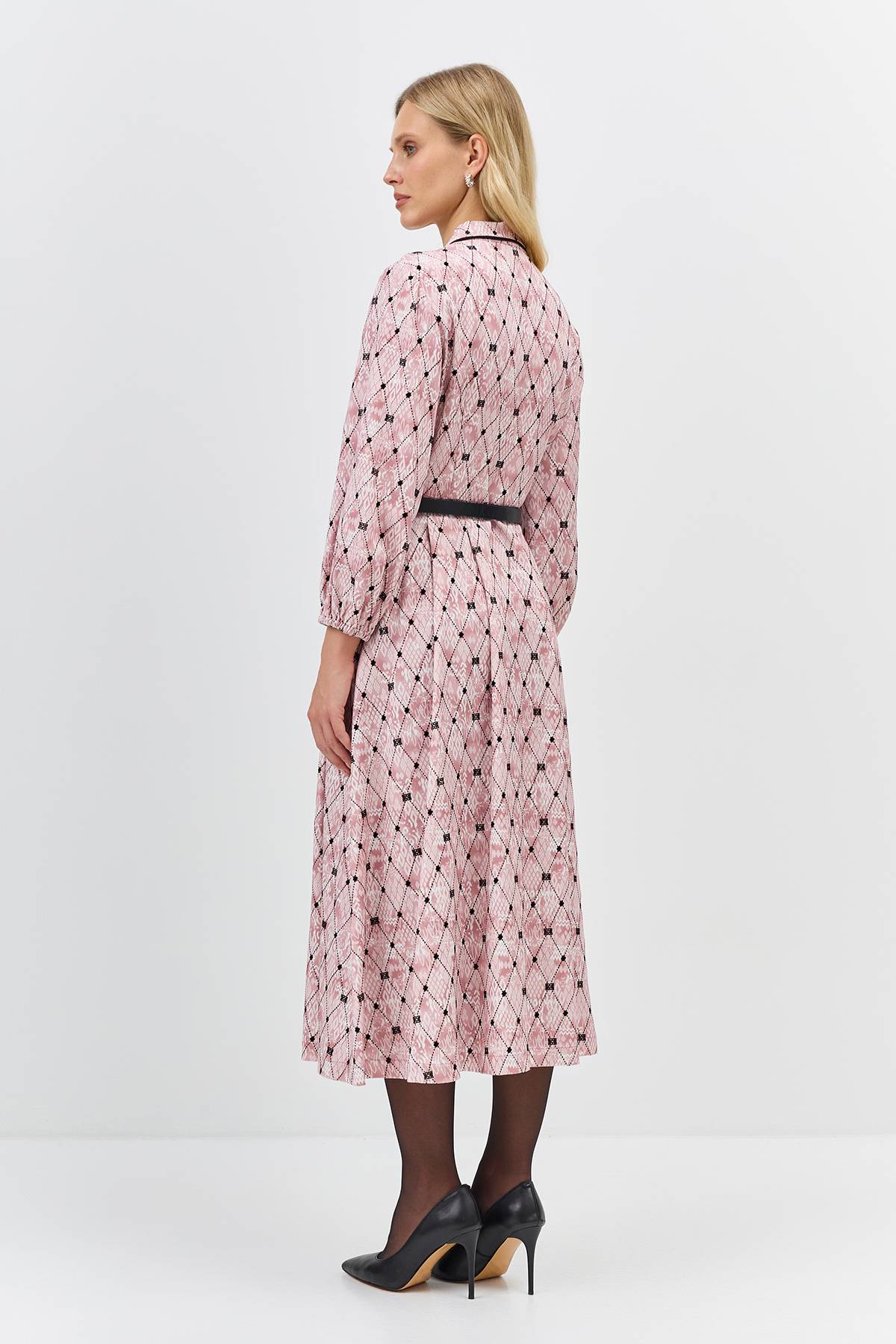 Лимитированная серия платье-рубашка с брендированным принтом и палантином, 34