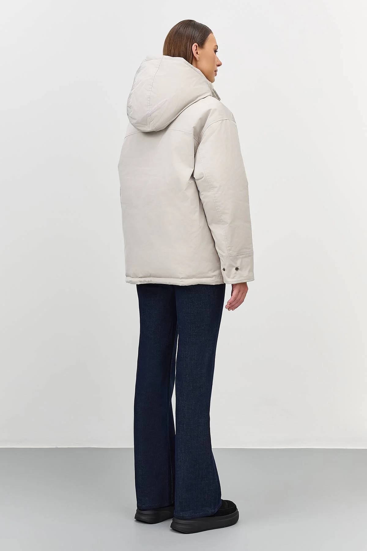 Минималистичная куртка с вязаным воротником, 50