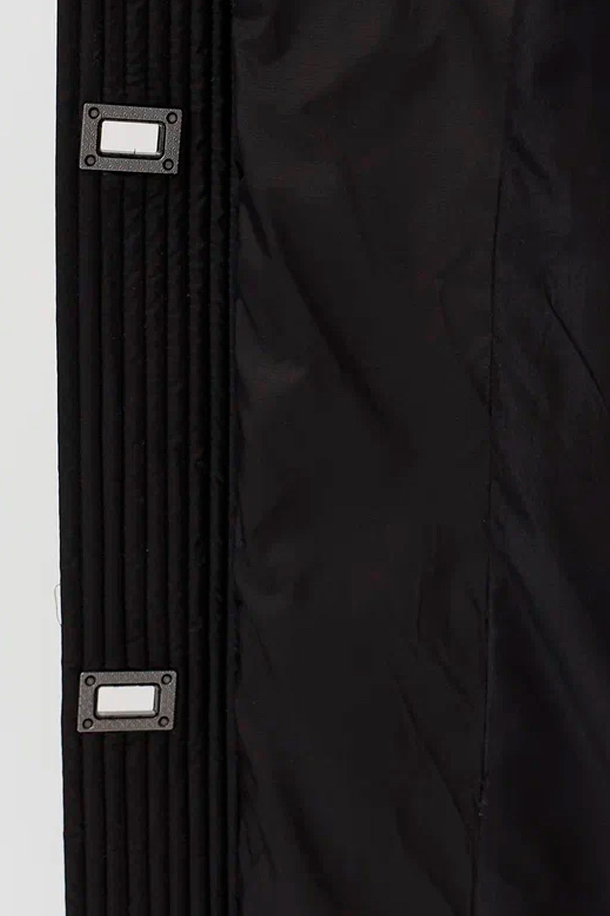 Пальто с ромбовидной стежкой и акцентными застежками, 46р