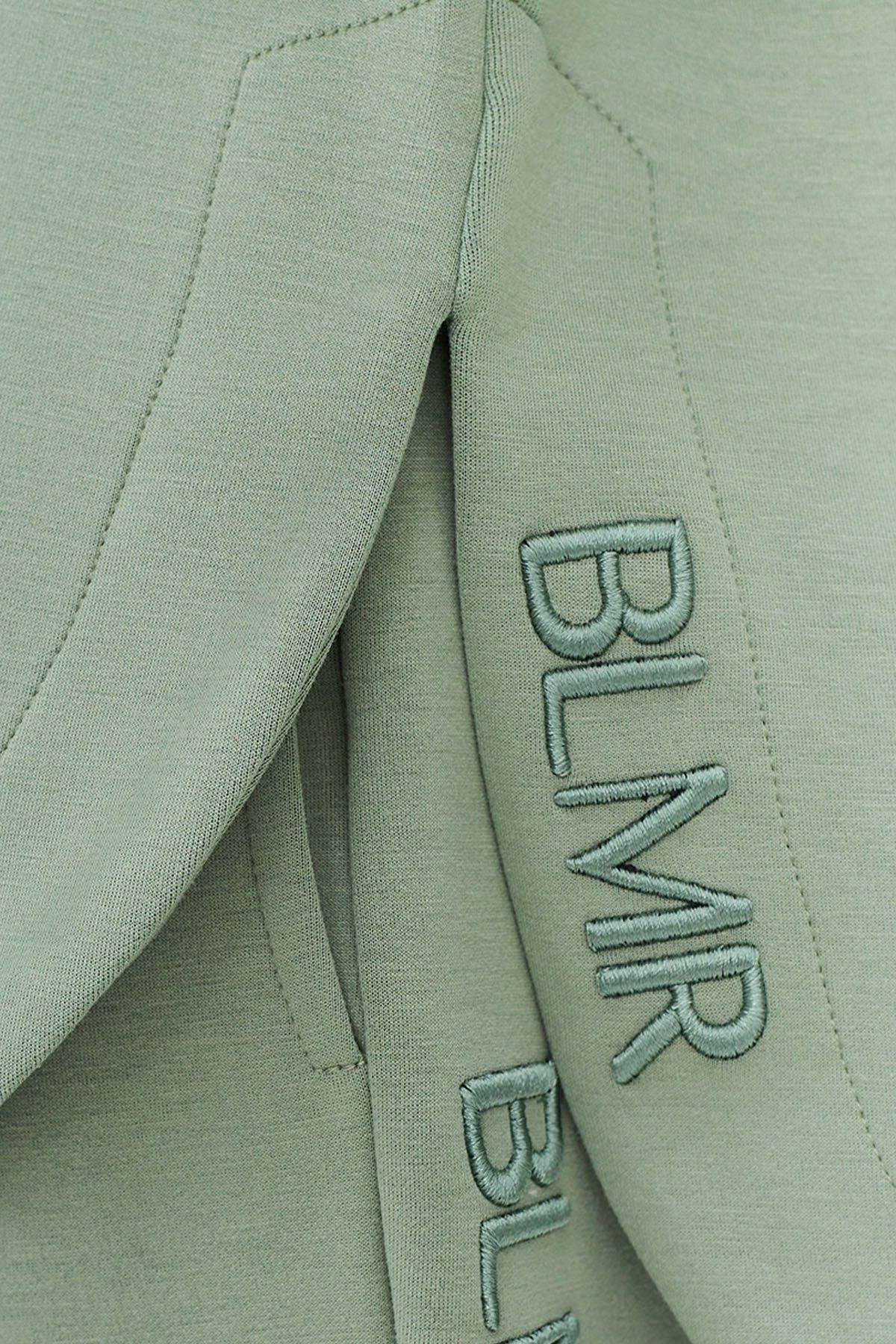 Джемпер-худи с капюшоном и спущенным рукавом, 52р