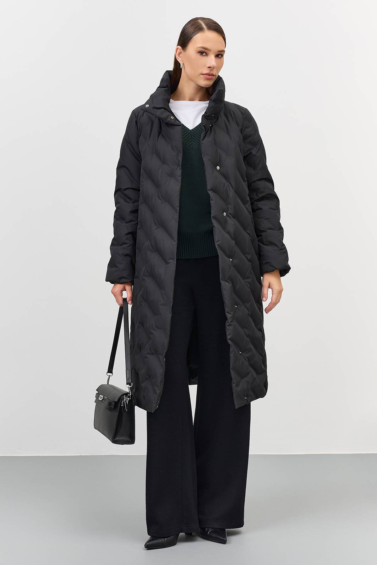 Лимитированная серия пальто с светло-серым палантином , 44