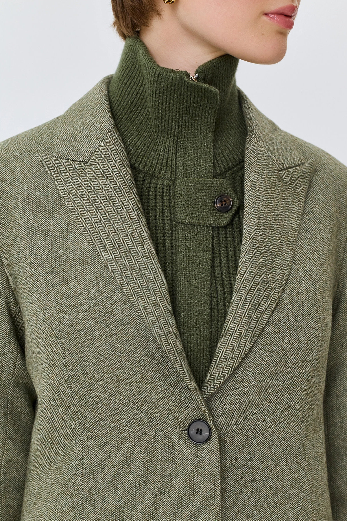 Классический оливковый жакет с узором Herringbone, 52