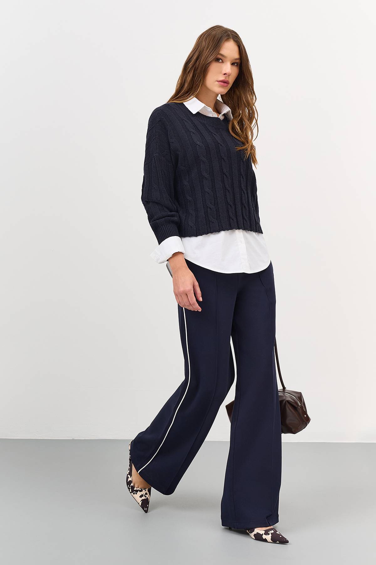 Лимитированная серия укороченный джемпер с косами и ремень, 40