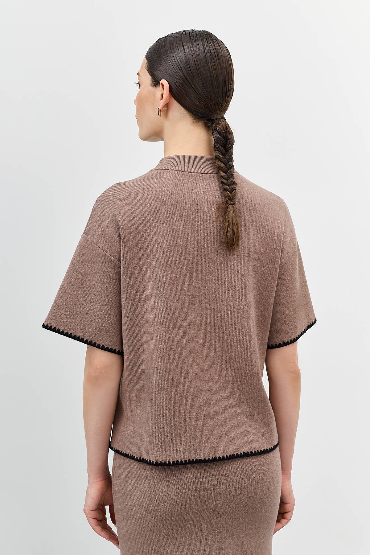 Лимитированная серия джемпер мокко с палантином, 44