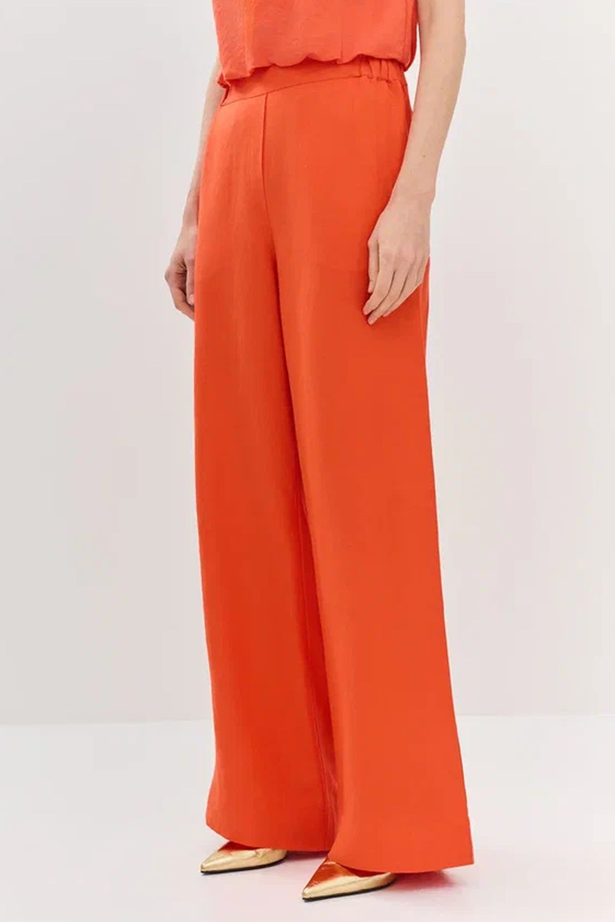 Яркие брюки на резинке, 52р