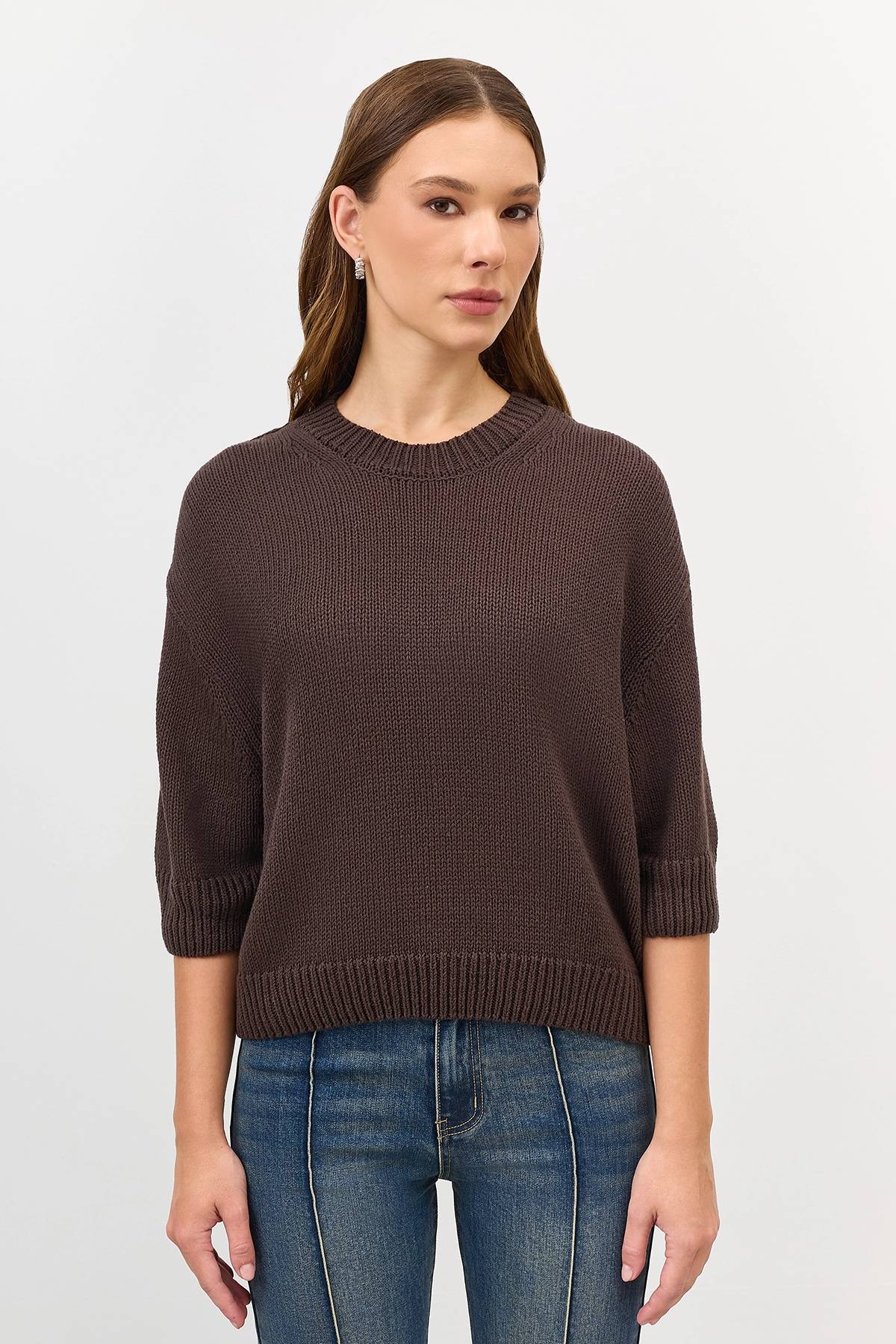 Лимитированная серия базовый джемпер с палантином, 46