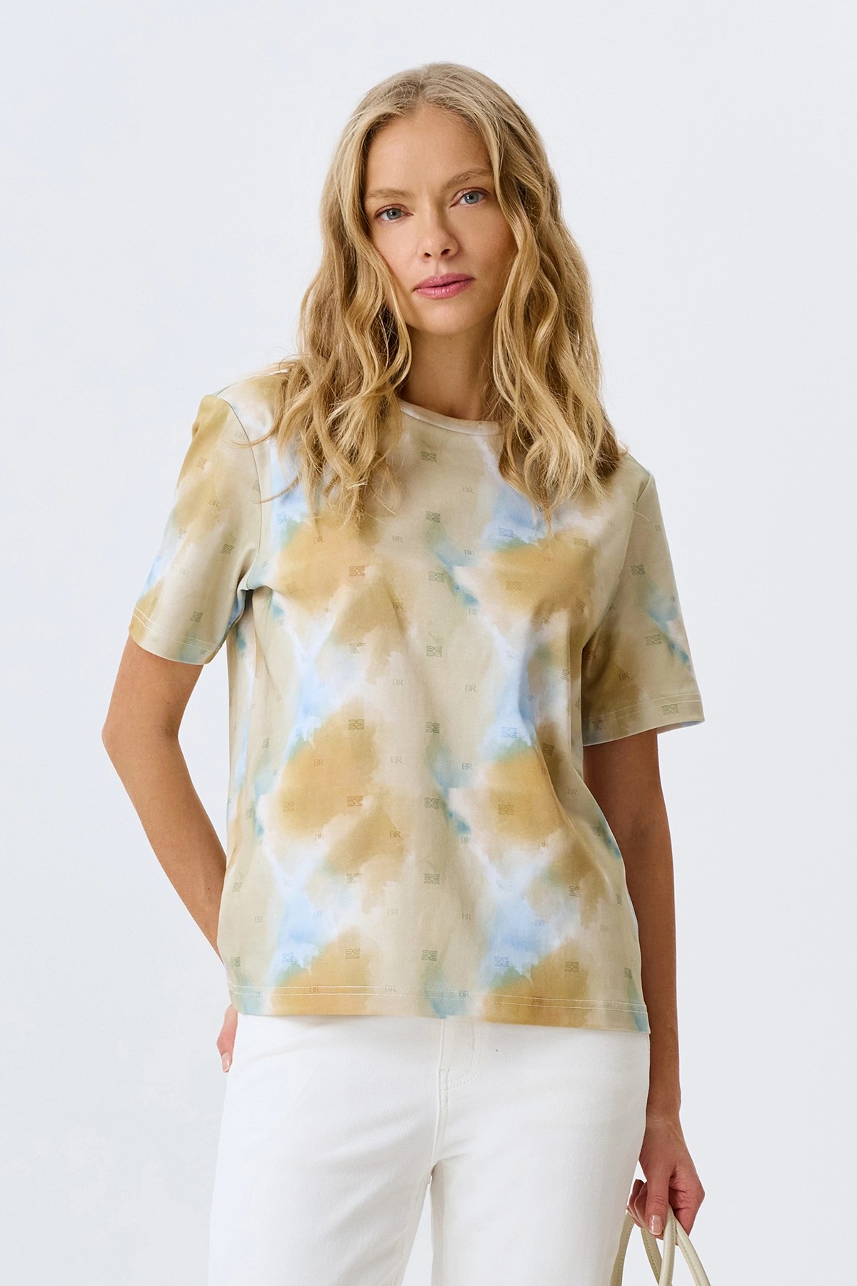 Футболка с абстрактным принтом, 46