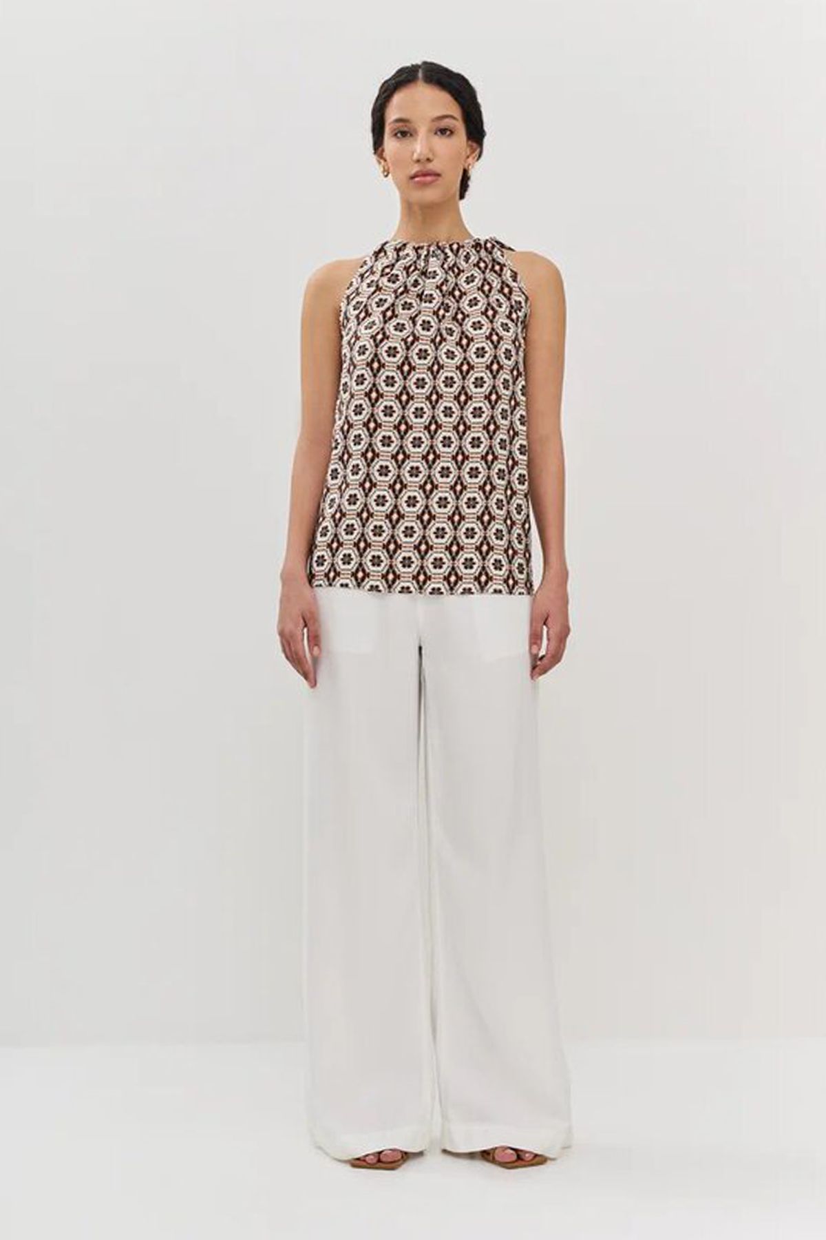 Топ с абстрактным принтом, 50р