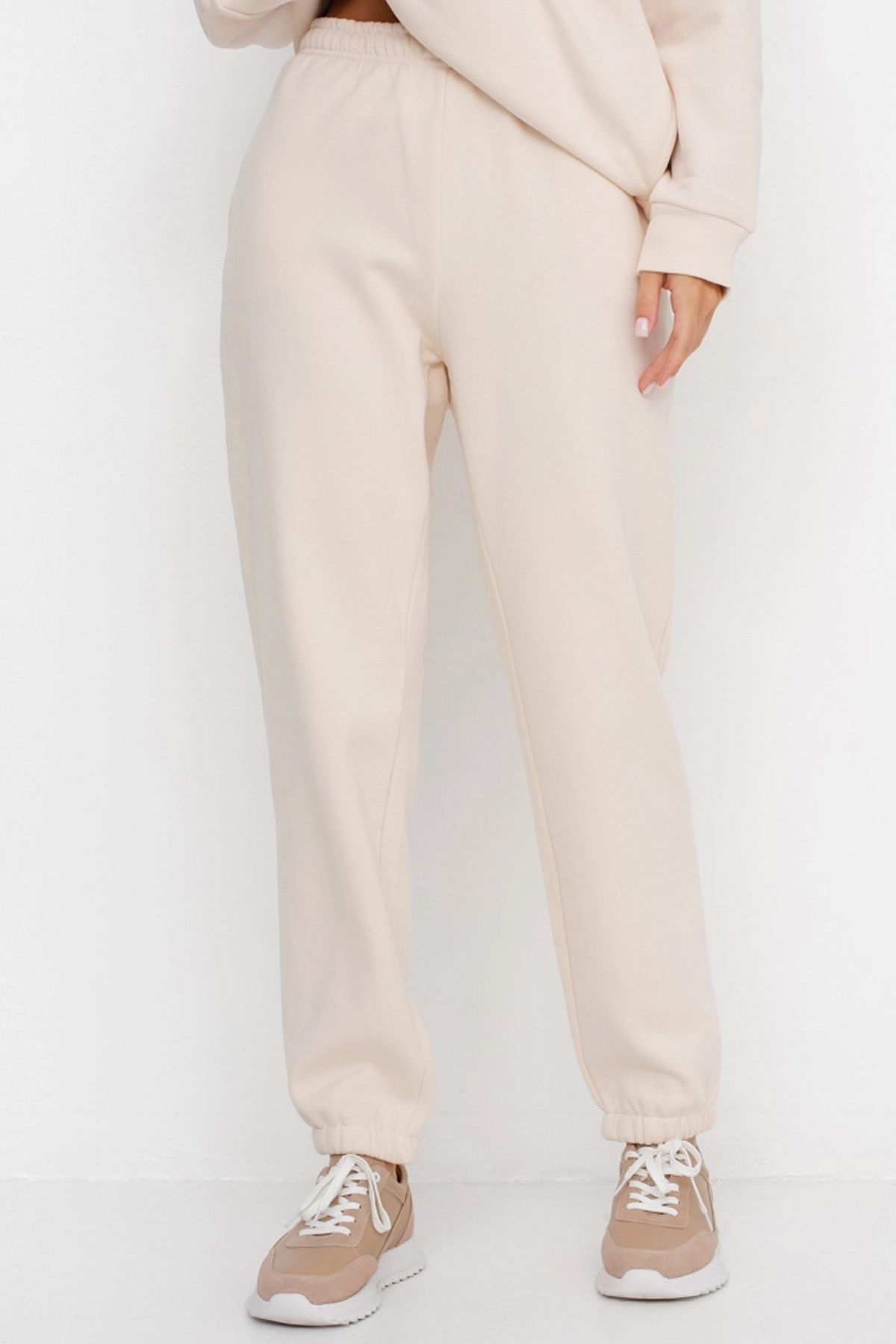 Утепленные брюки с карманами, 48р