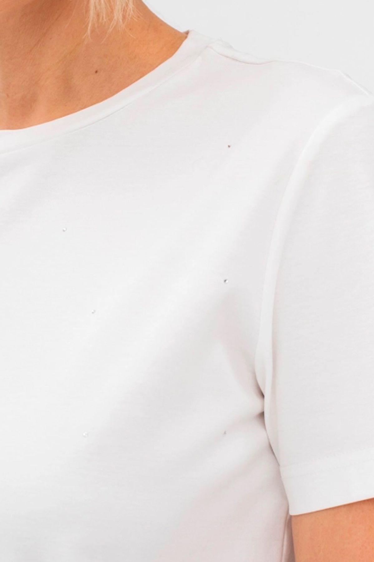 Хлопковая футболка со стразами, 42р