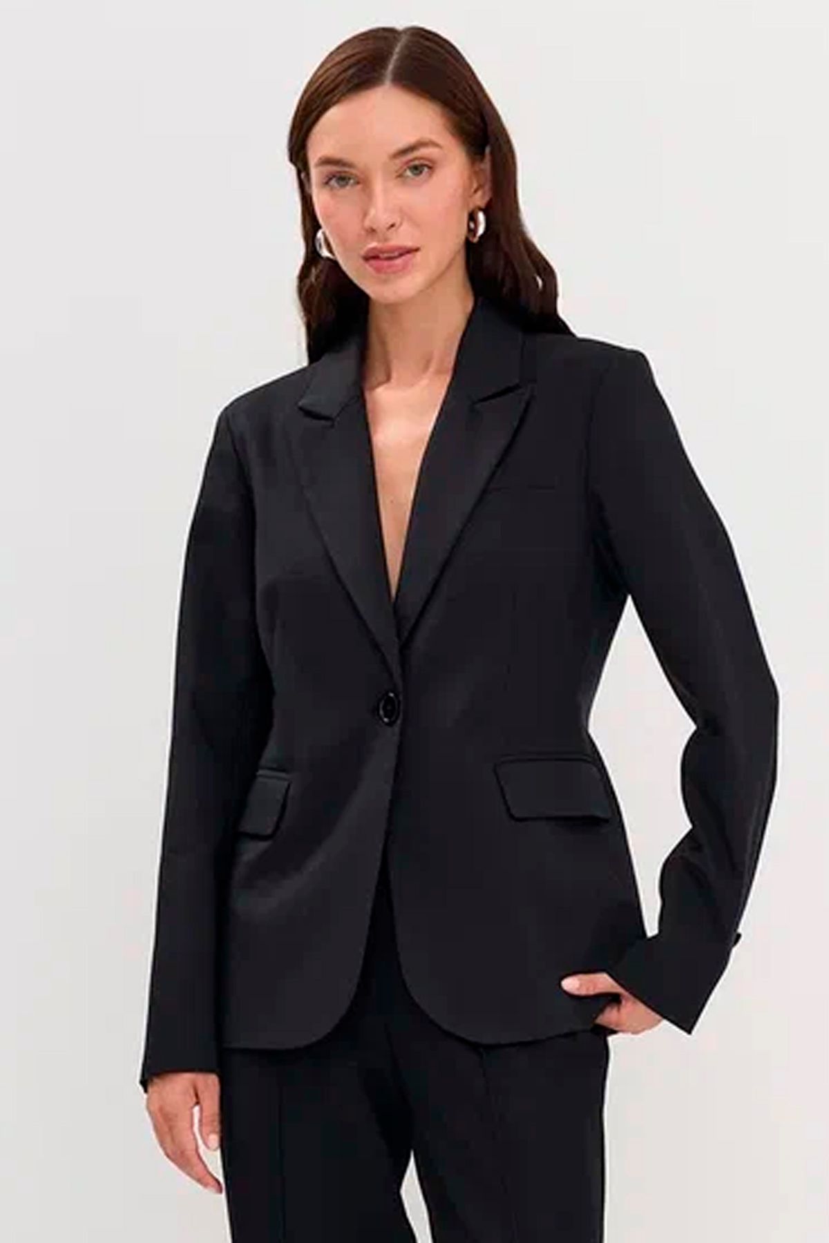 Однобортный жакет в классическом стиле, 44р