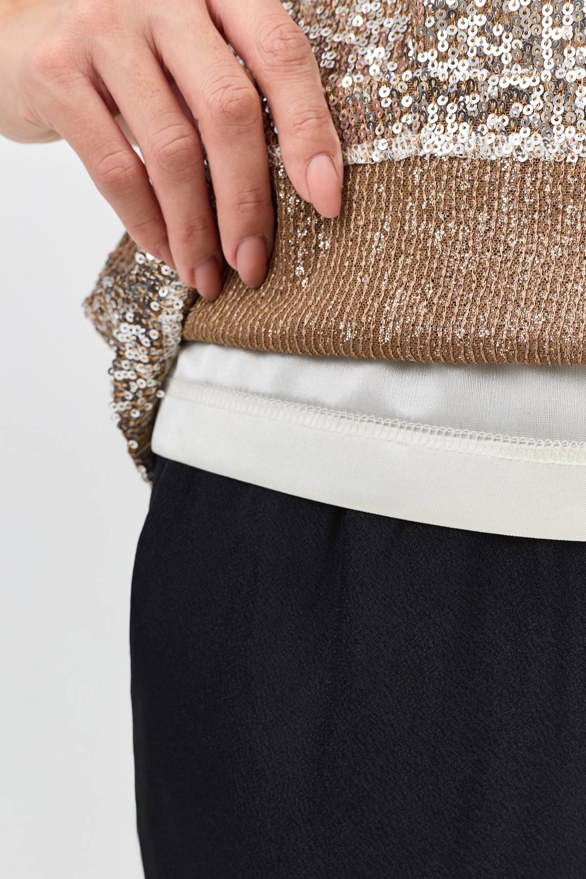 Лимитированная серия свободный джемпер с искрящимися пайетками и ремень, 34