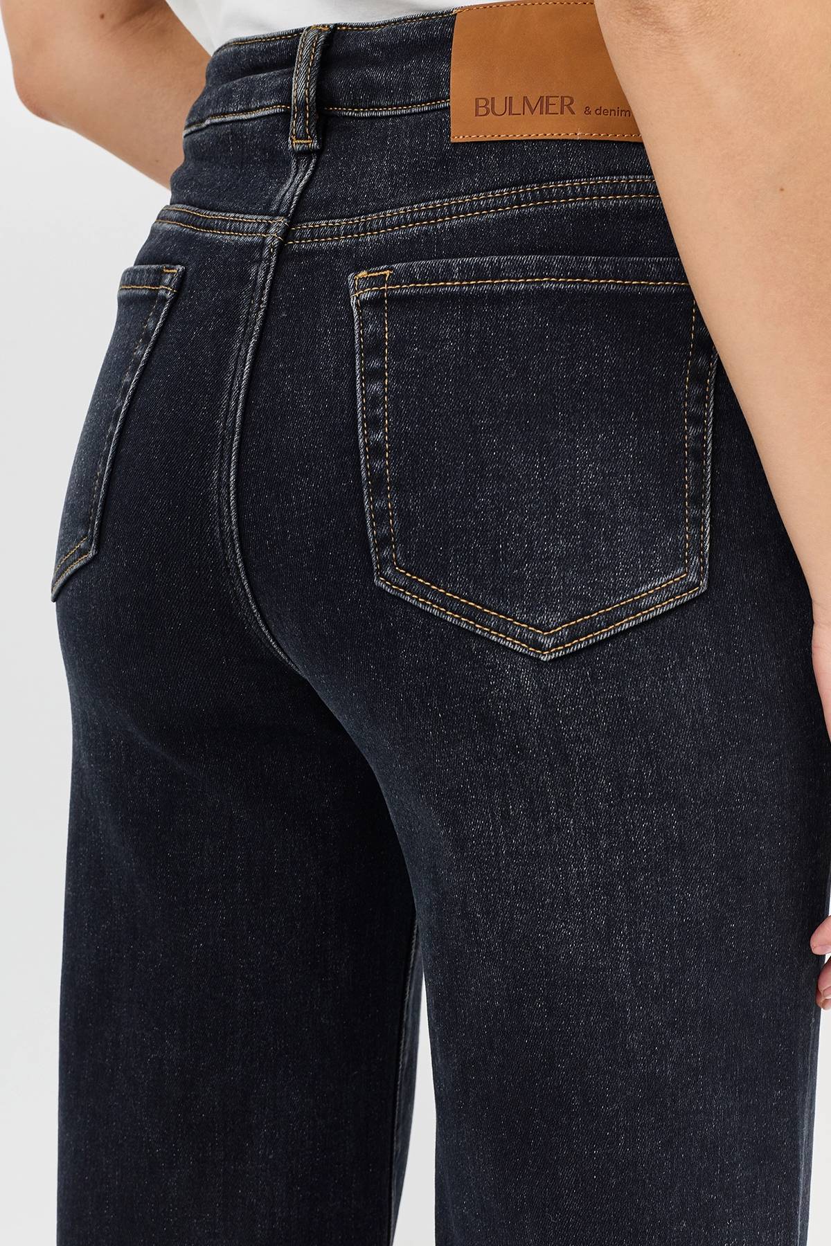 Утепленные широкие джинсы прямого силуэта, 34