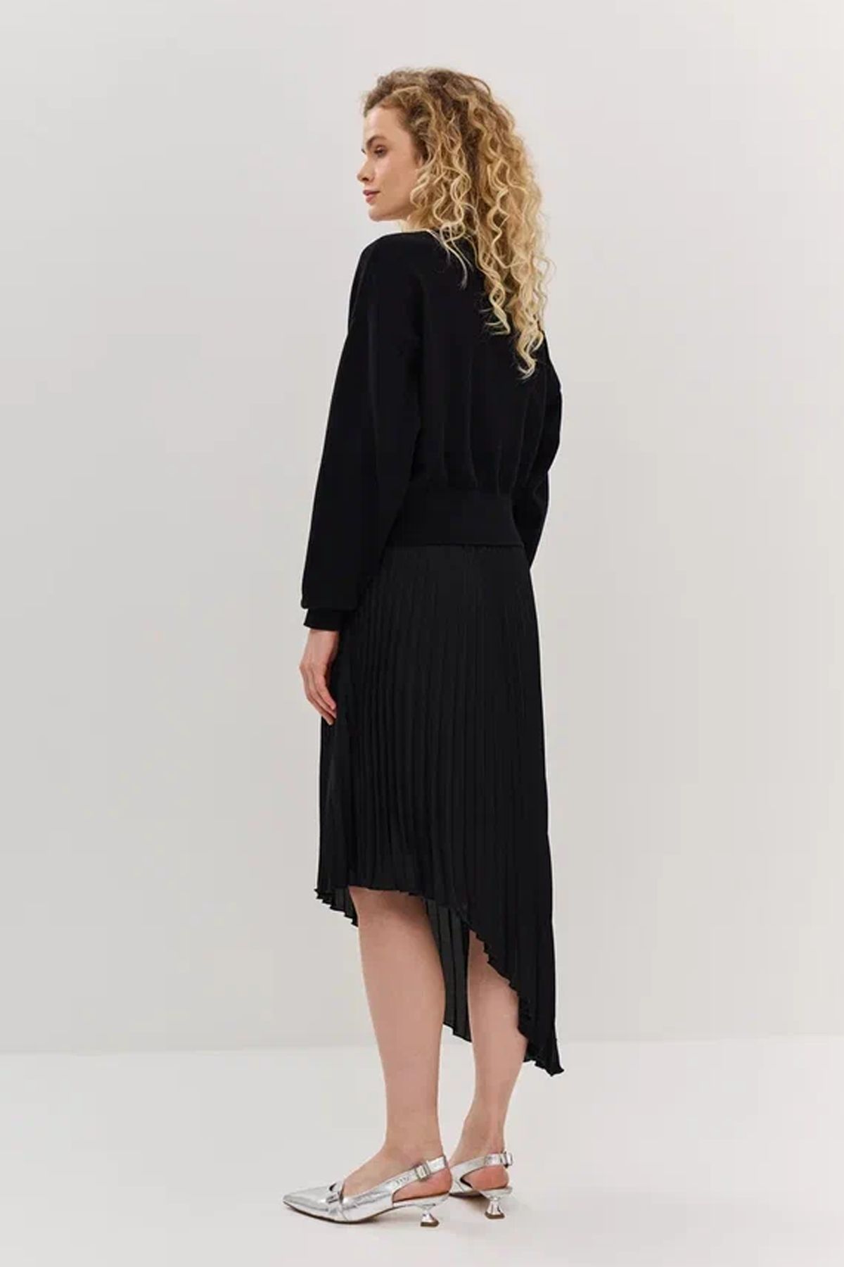 Асимметричная юбка-плиссе, 50р