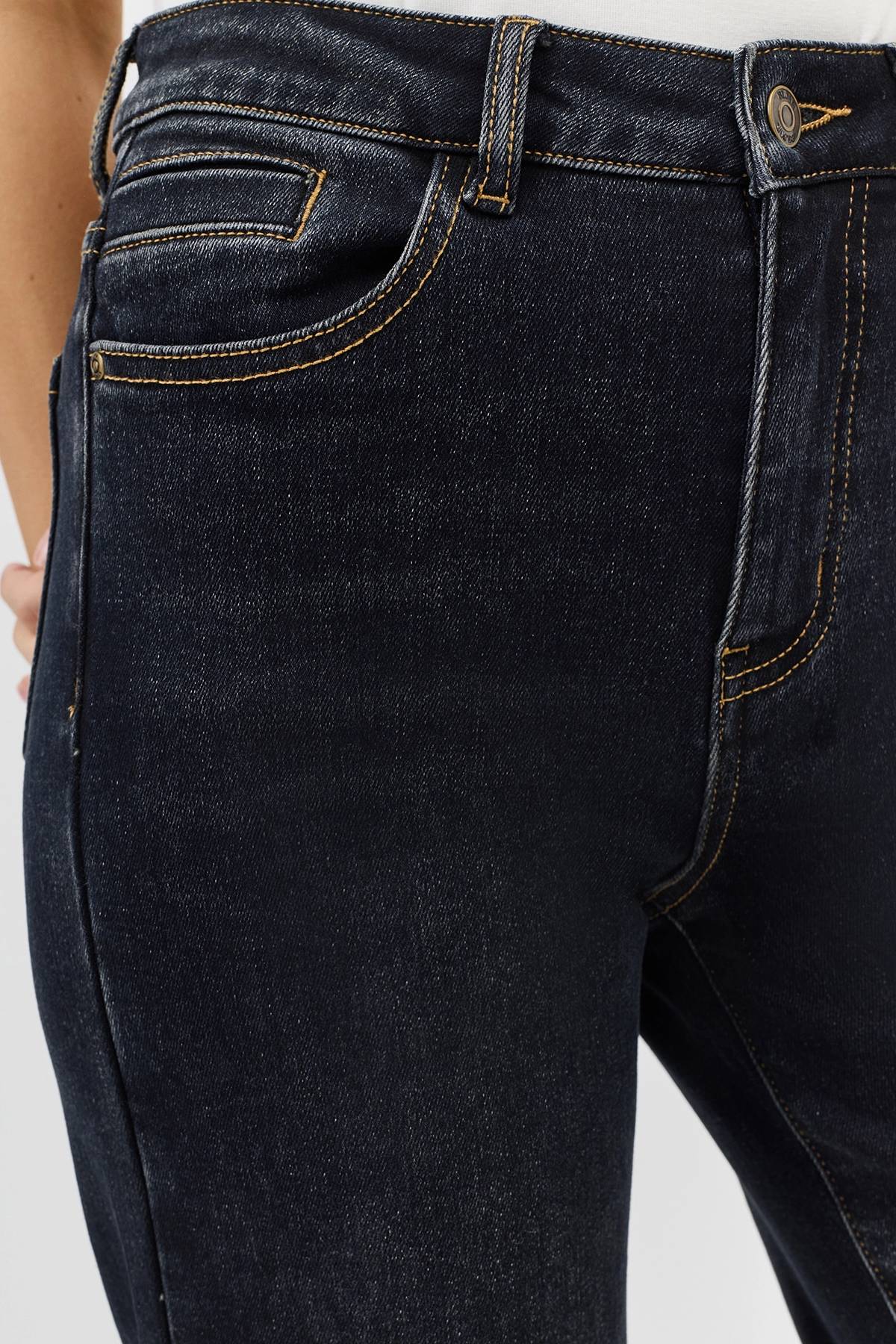 Утепленные широкие джинсы прямого силуэта, 34