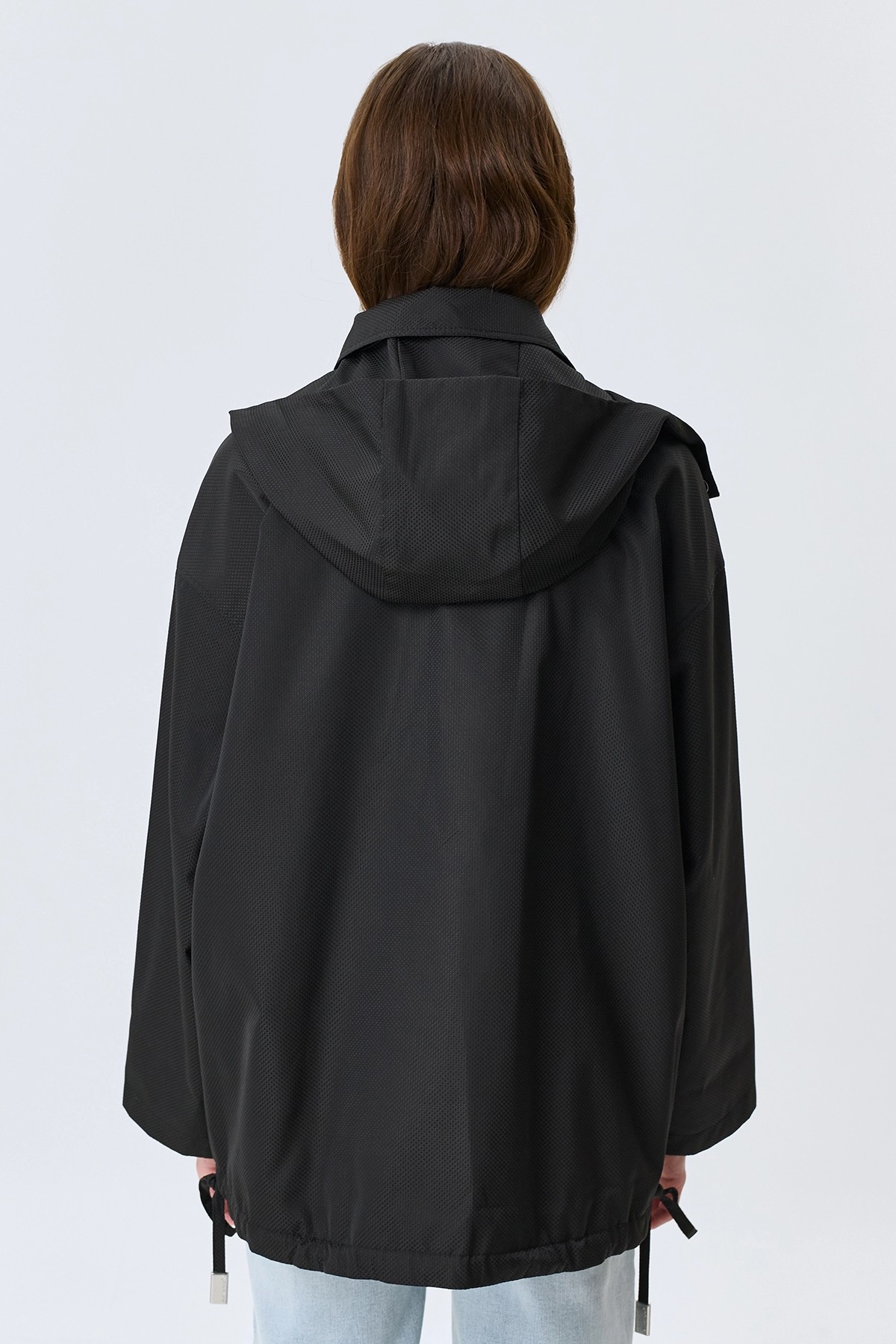 Ветровка с яркой подкладкой, 50