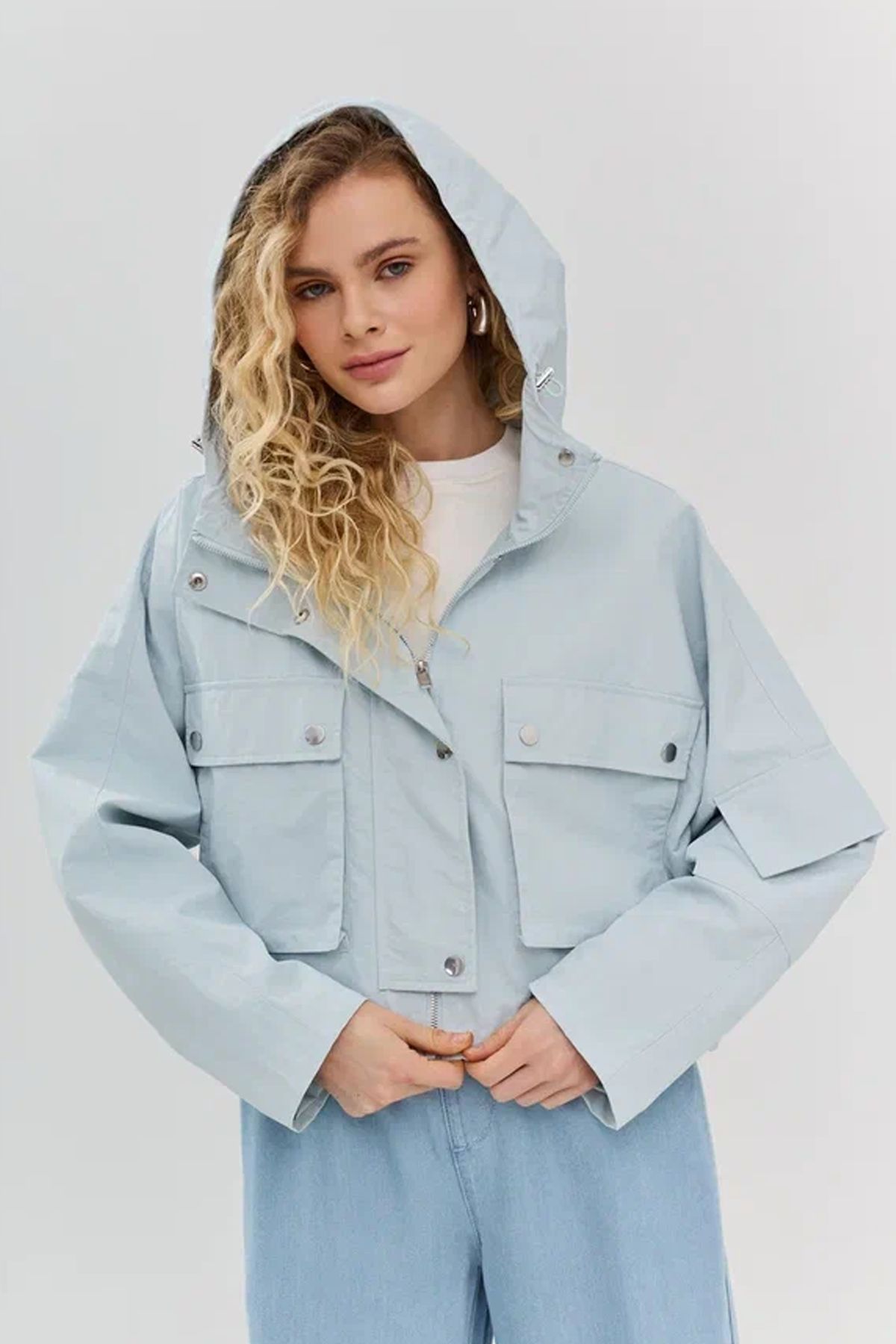 Укороченная ветровка свободного силуэта, 48р